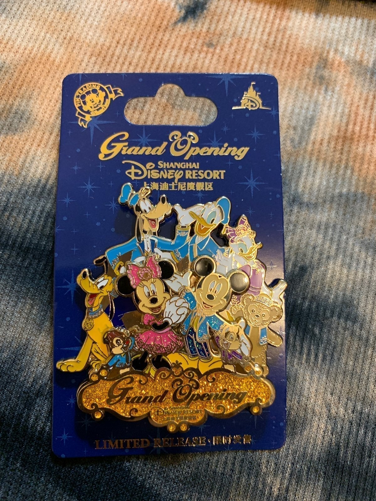 Disney shanghai grand opening Mickey And Friends edition Limited Pin