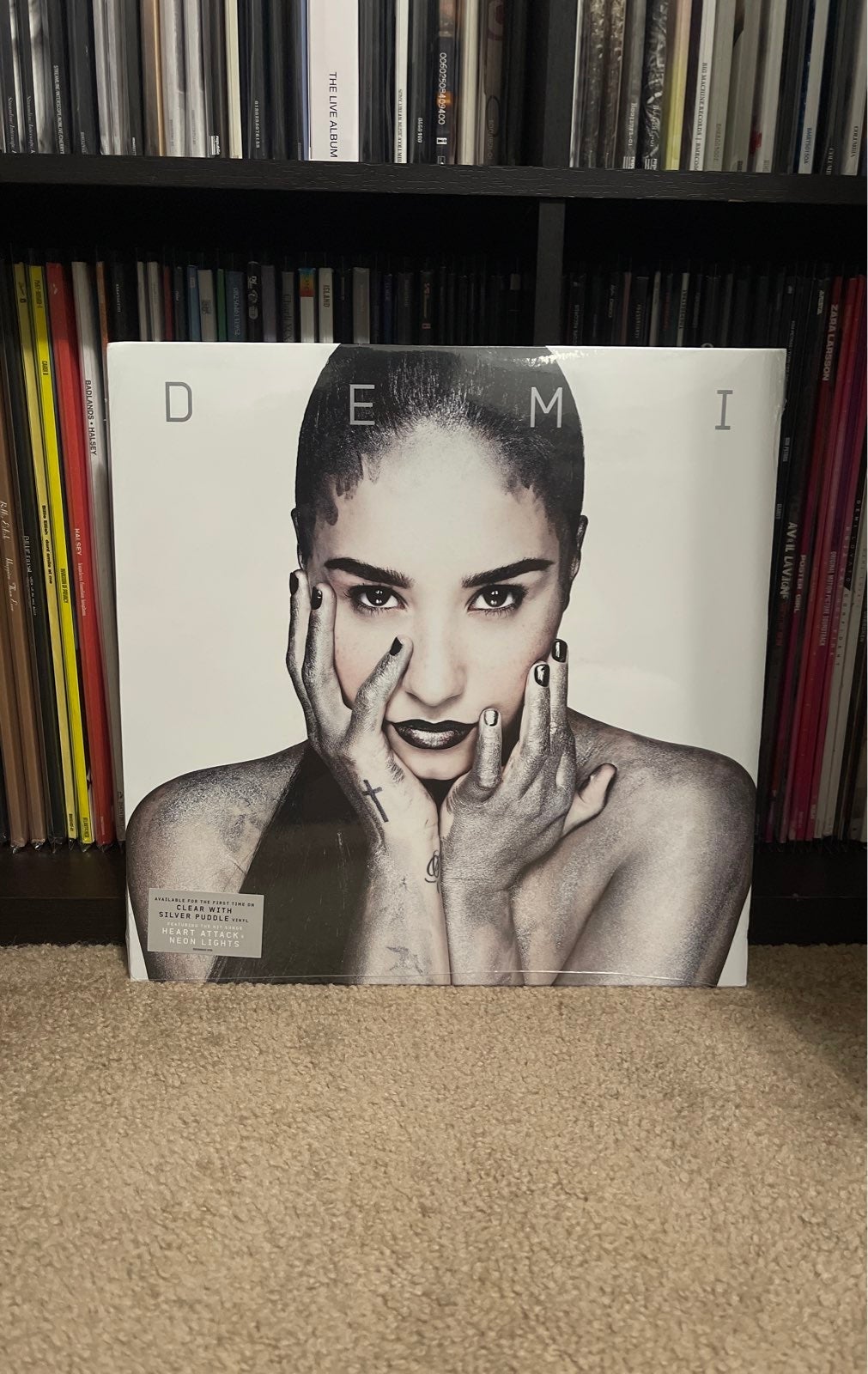 Demi Lovato - Demi (Urban Outfitters Exclusive Vinyl)