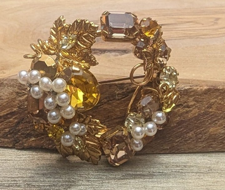 Vintage Austria Brooch And Clip On Earrings