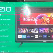 VIZIO D-Series D24H-G9 24 720p HD LED Smart TV Bundle with HDMI & Accessories