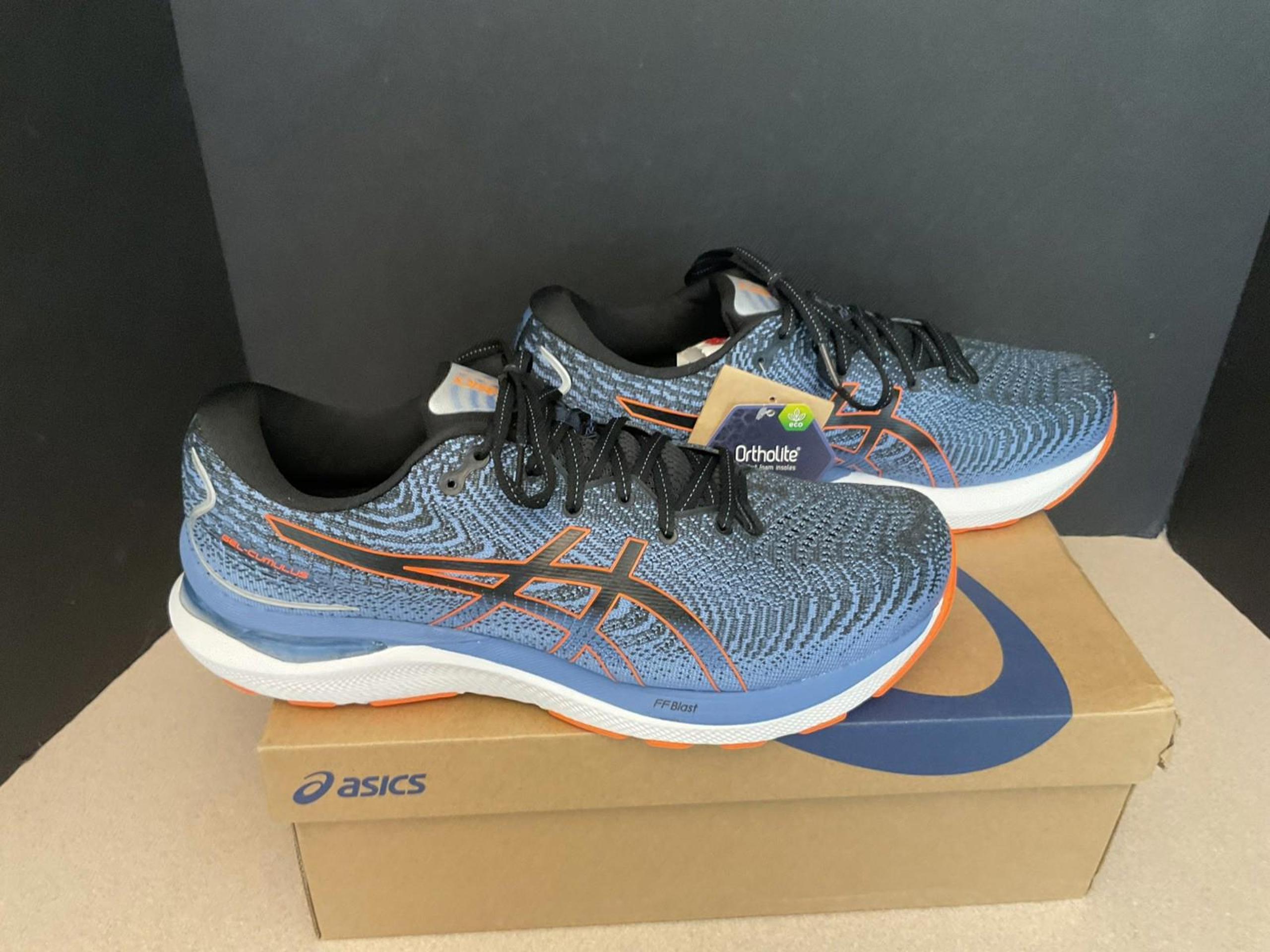 New! Mens ASICS Gel-Cumulus 24 Running Shoes. Size 11.5-2E Wide. Awesome Shoes!