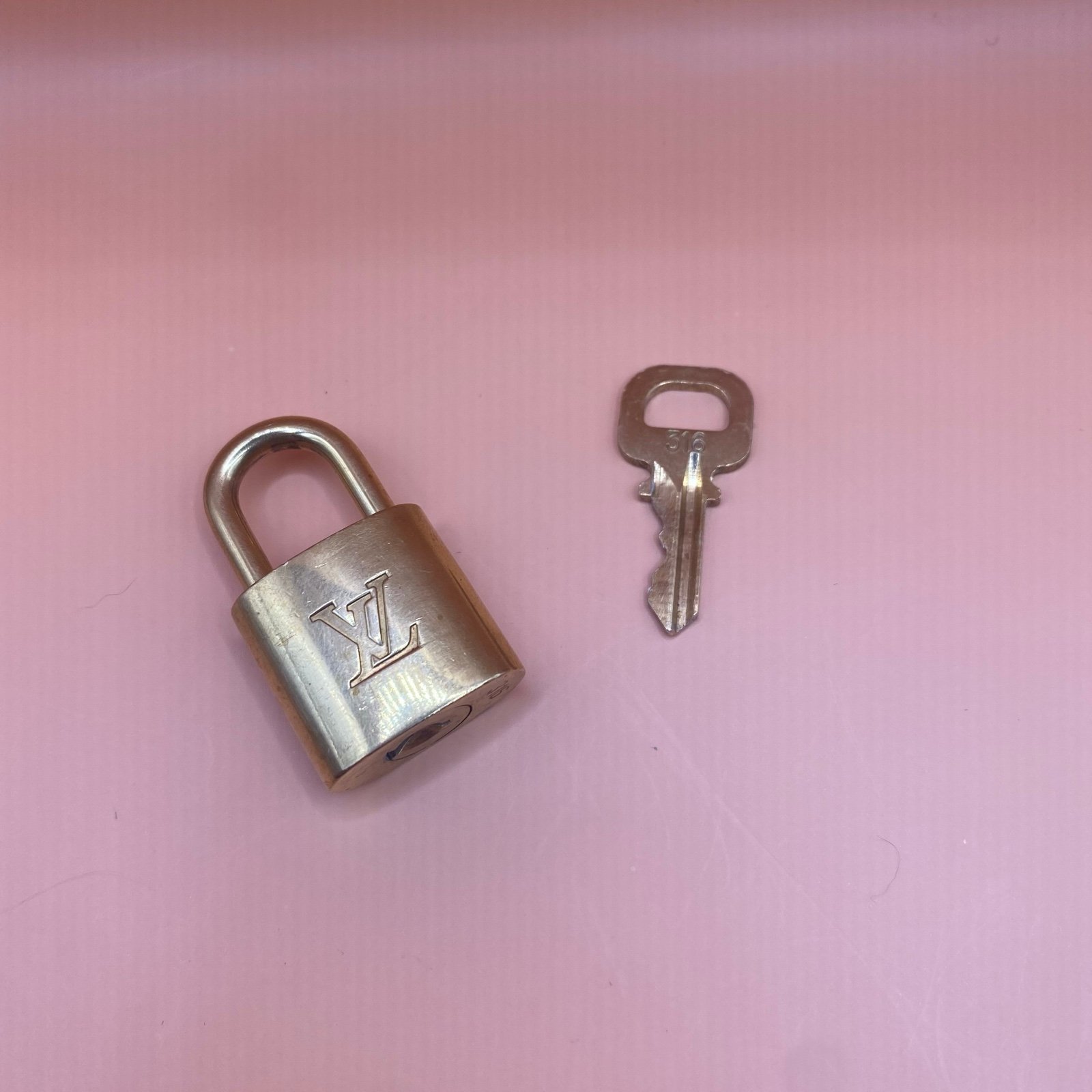 Authentic Louis Vuitton Gold Lock & Key Matching Set 316