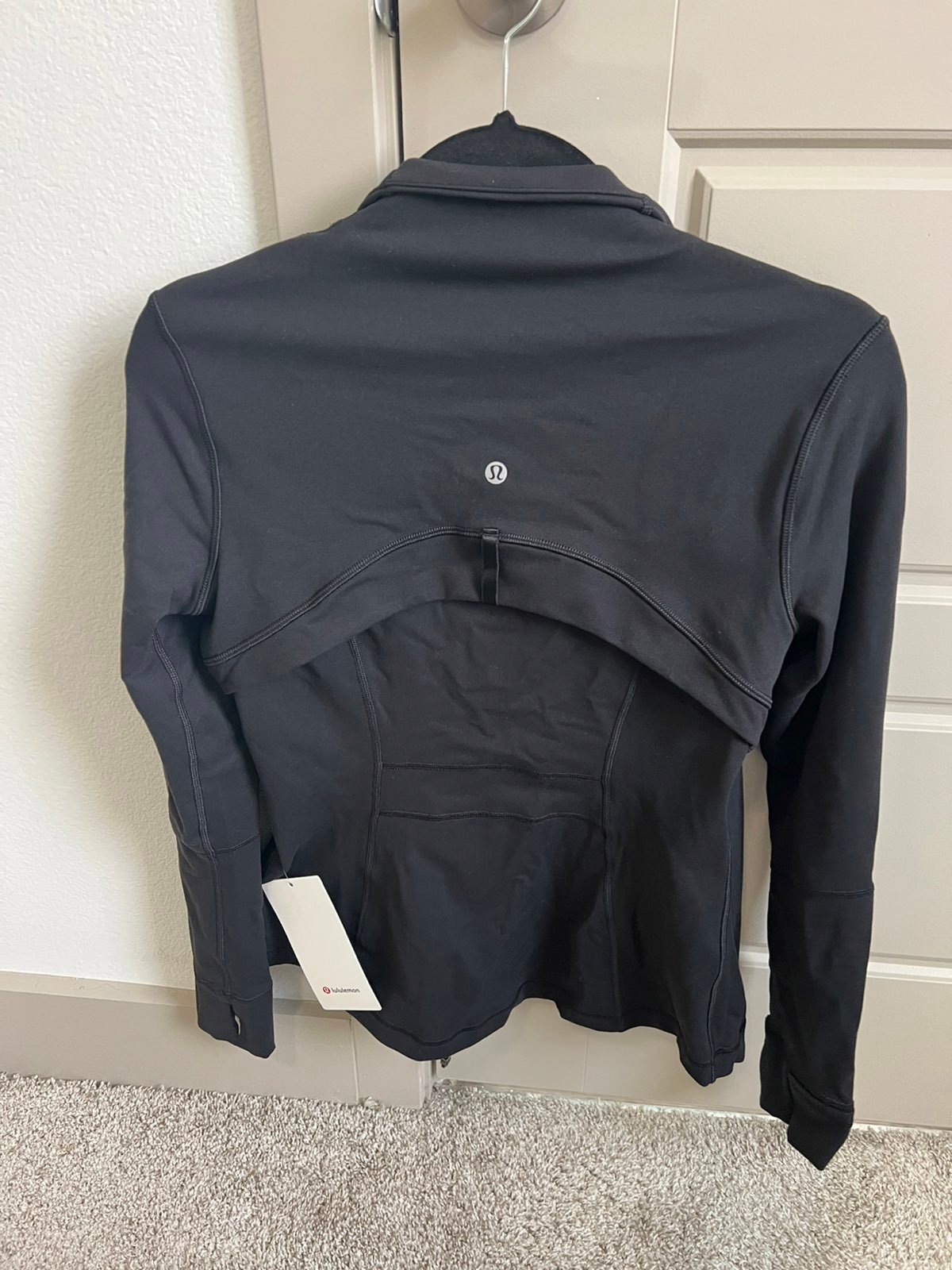 Brand New Lululemon define jacket size 8