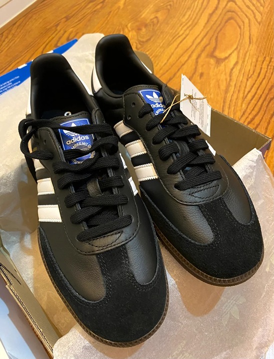 adidas Samba Leather Shoes Sneakers Black White Women's Size 8