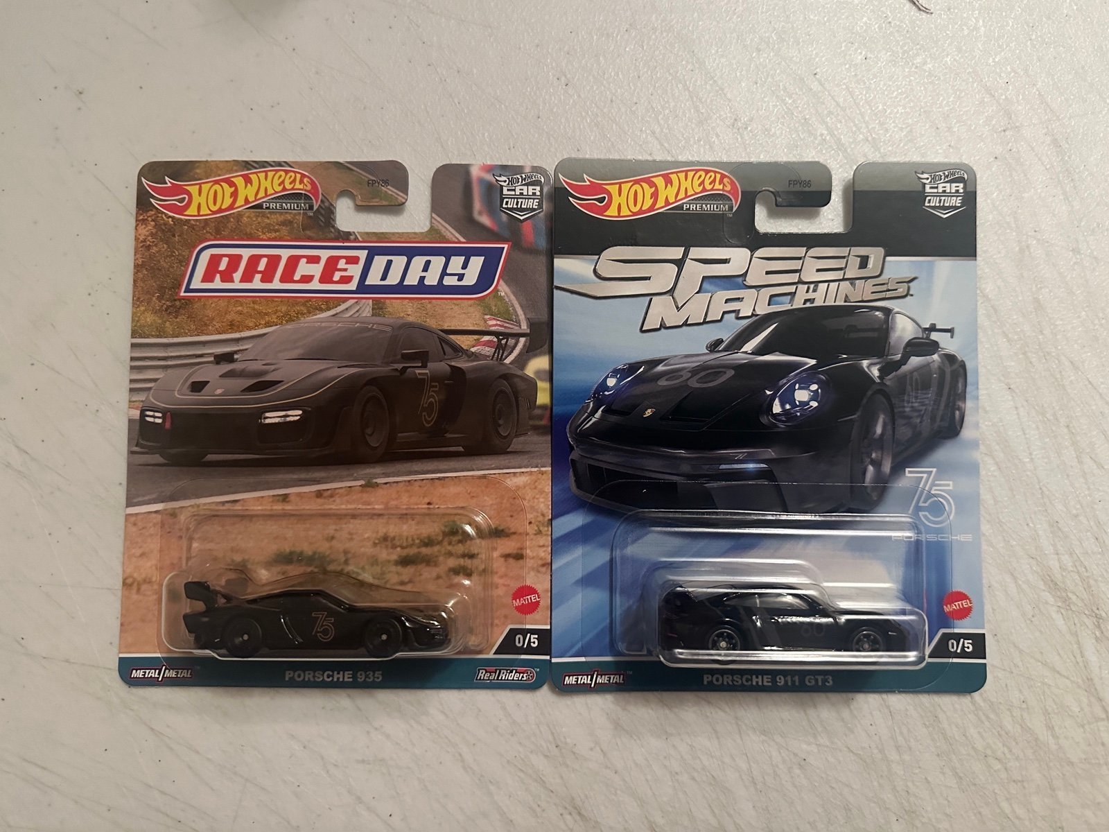 Hot Wheels Speed Machines Race Day Chase Porsche 911 GT3 Porsche 935 lot of 2