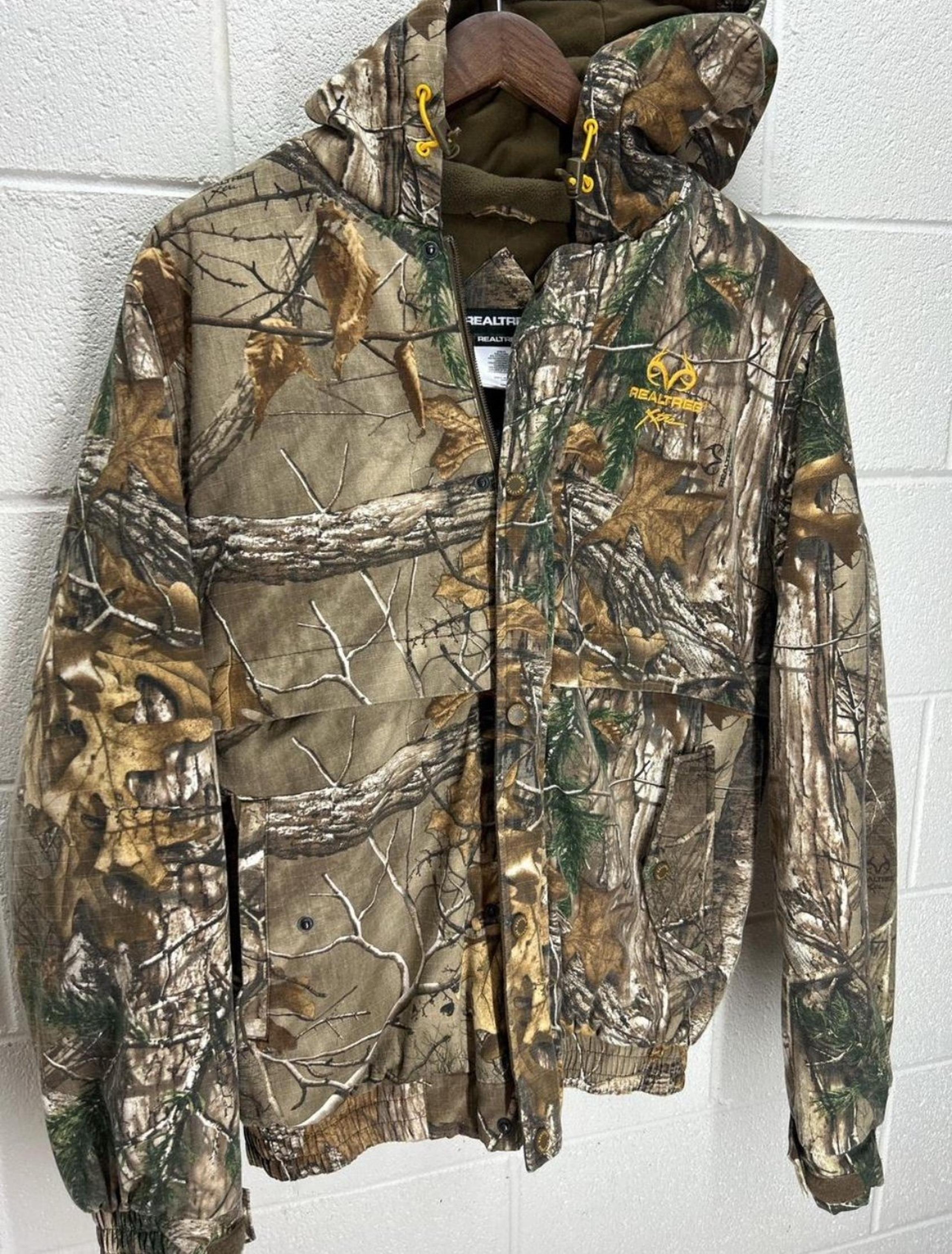 Vintage Realtree Camo Jacket