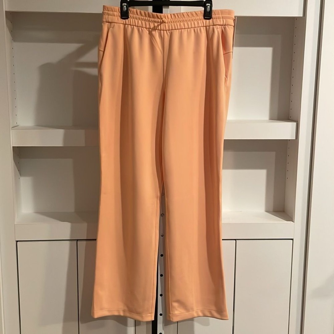NWT Lululemon Softstreme High-Rise Pant Sz 12 Regular Peach Bellini READ