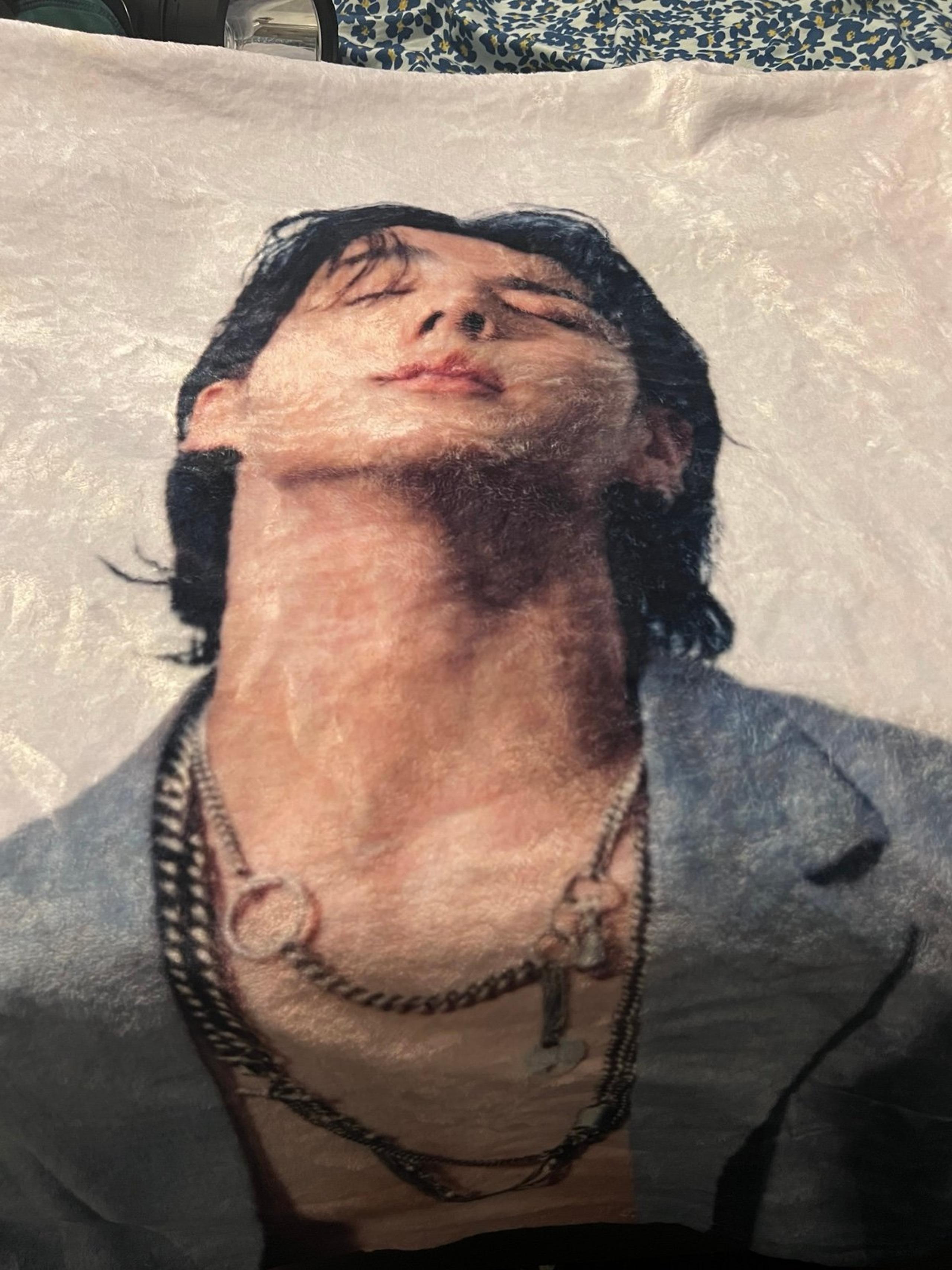 Jungkook blanket
