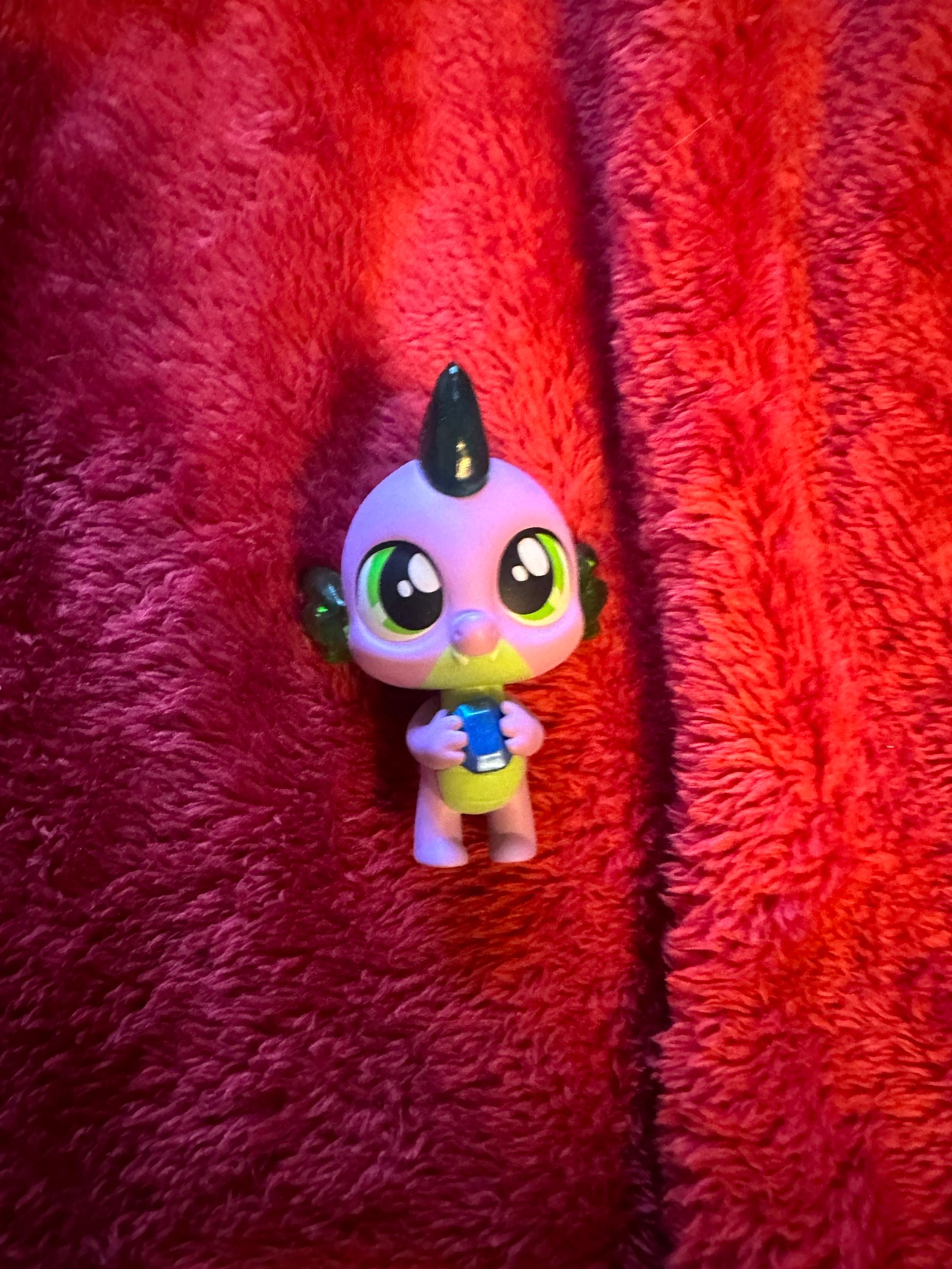 My Little Pony × Kwistal Fwenz Series
2 Spike the dragon