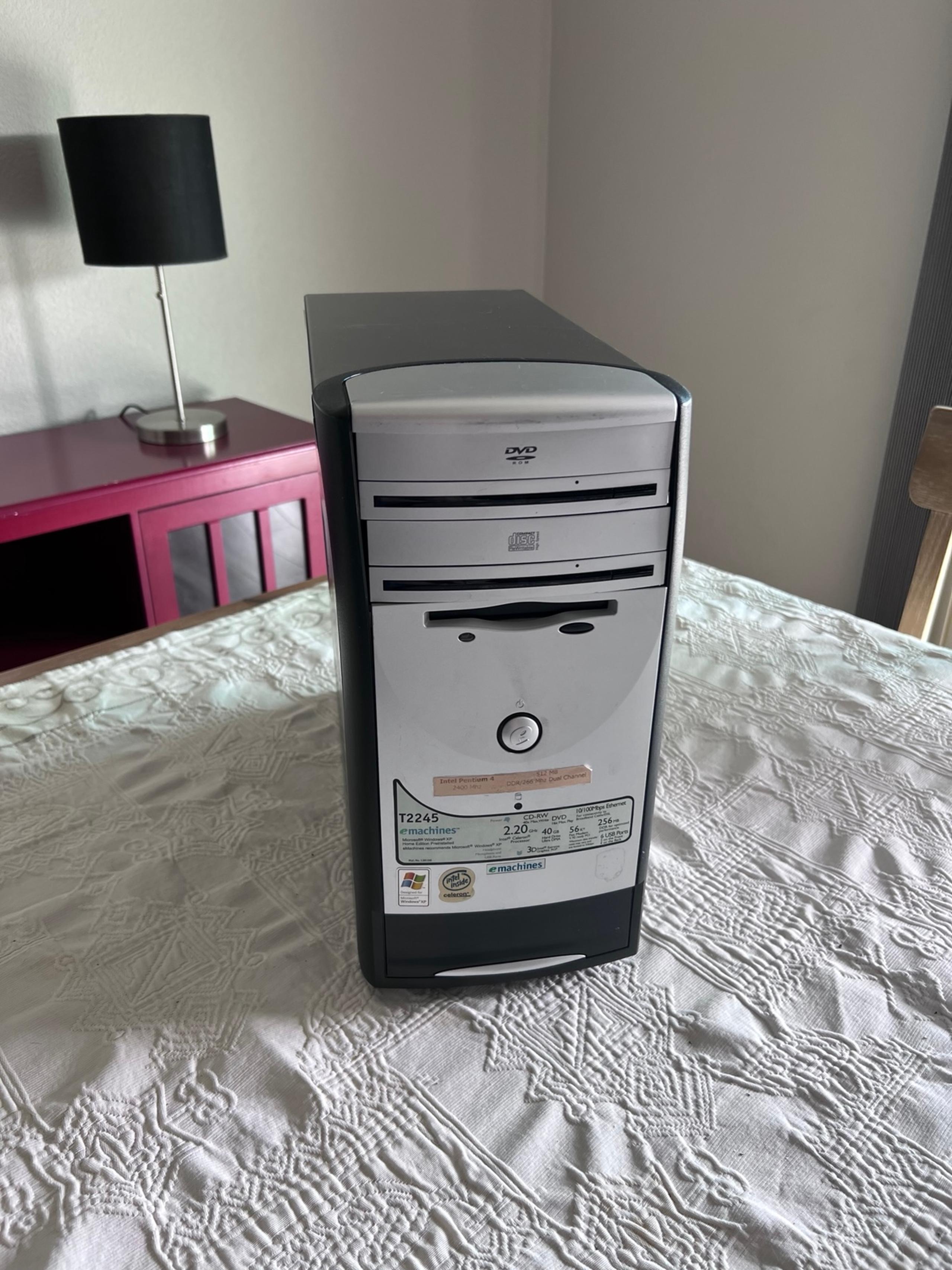 eMachines 2.2GHz Desktop T2245 Tower