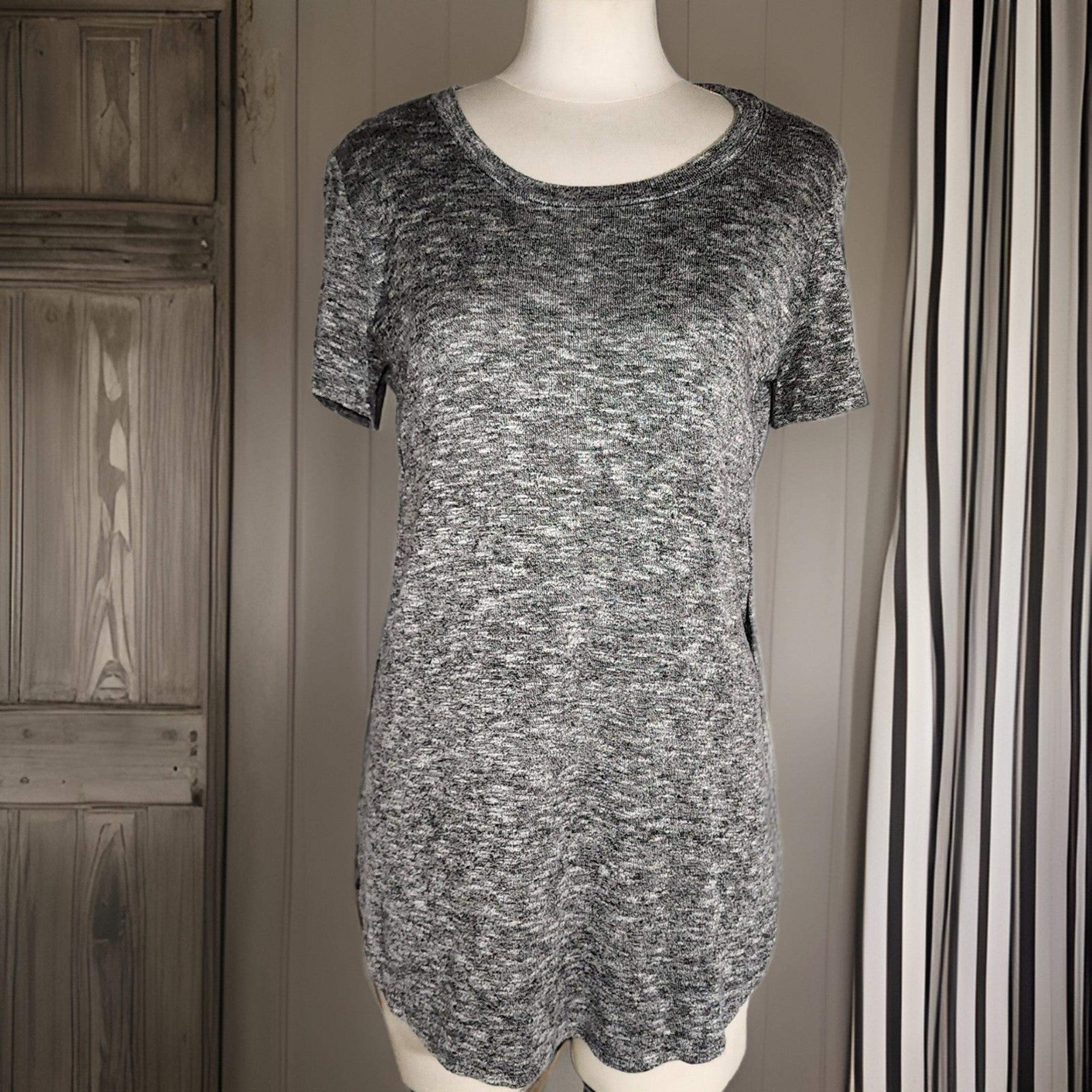 Mossimo tunic style short sleeve top