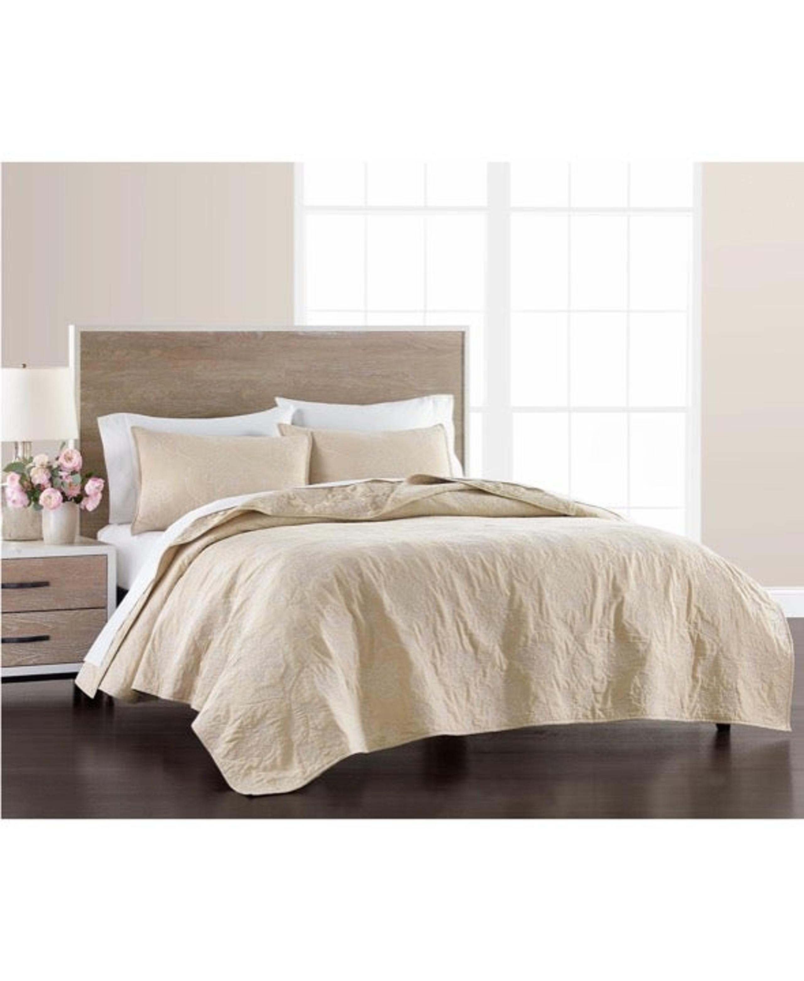 Martha Stewart Collection Batik Embroidery Full/Queen Quilt