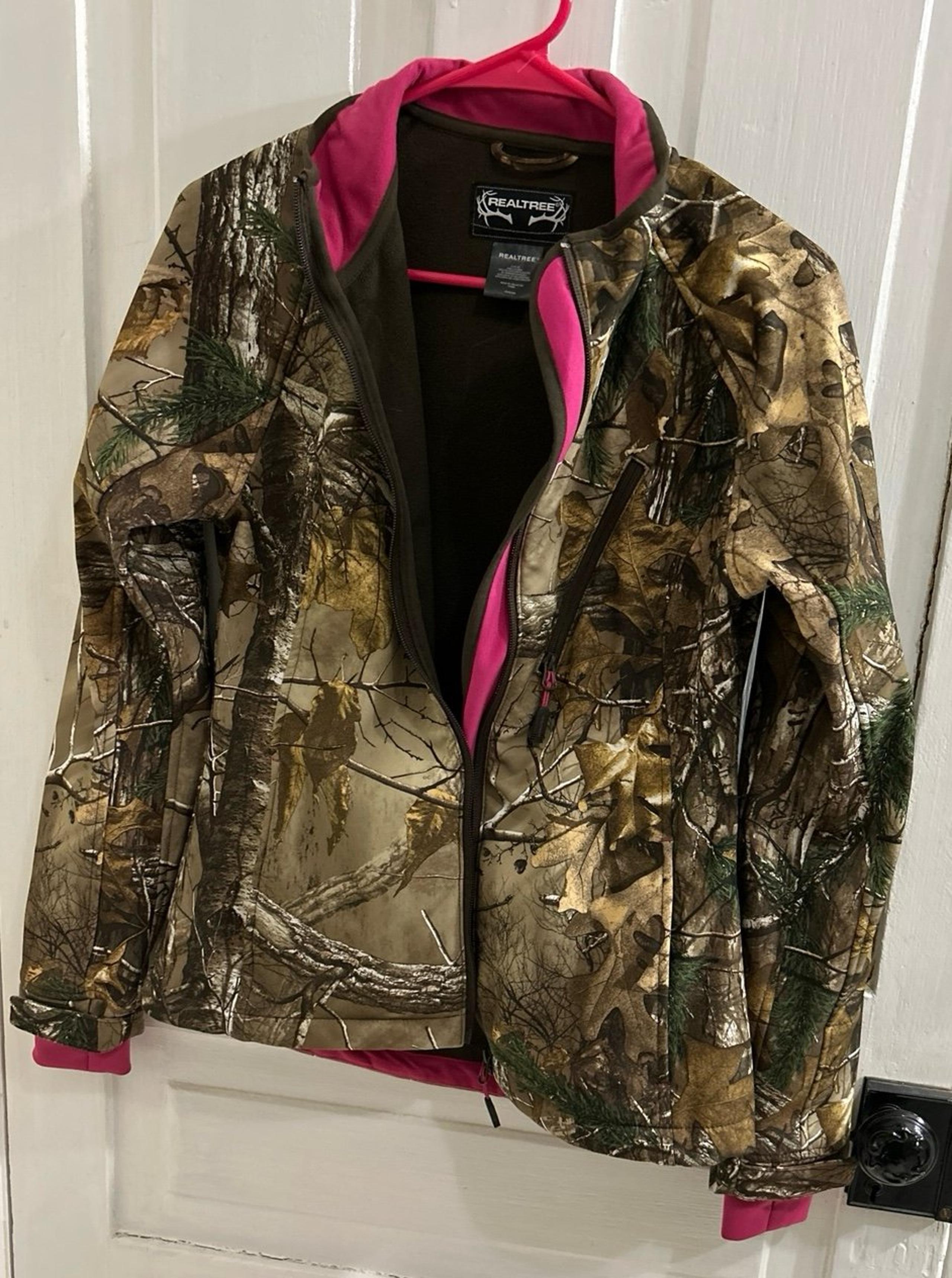 Real tree water resistant  jacket coat hot pink and camouflage