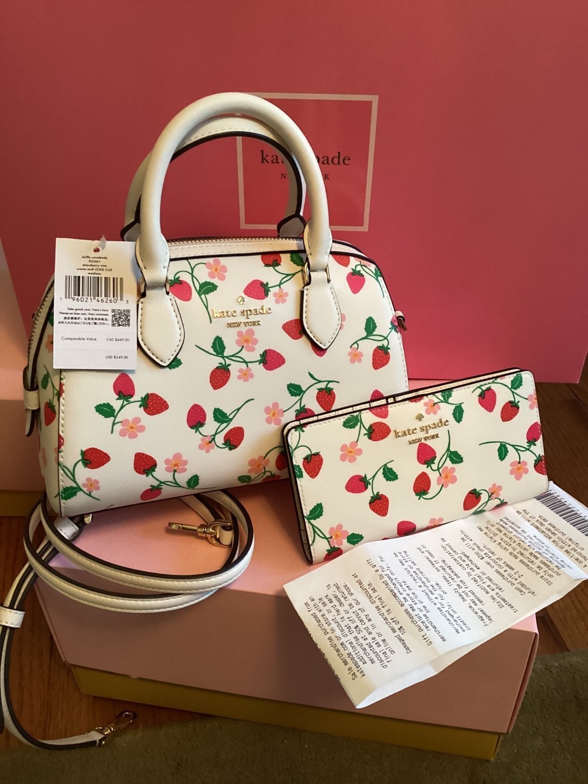 ❤️❤️Kate Spade 2 piece + gift + box strawberry Madison Saffiano Duffle Crossbody