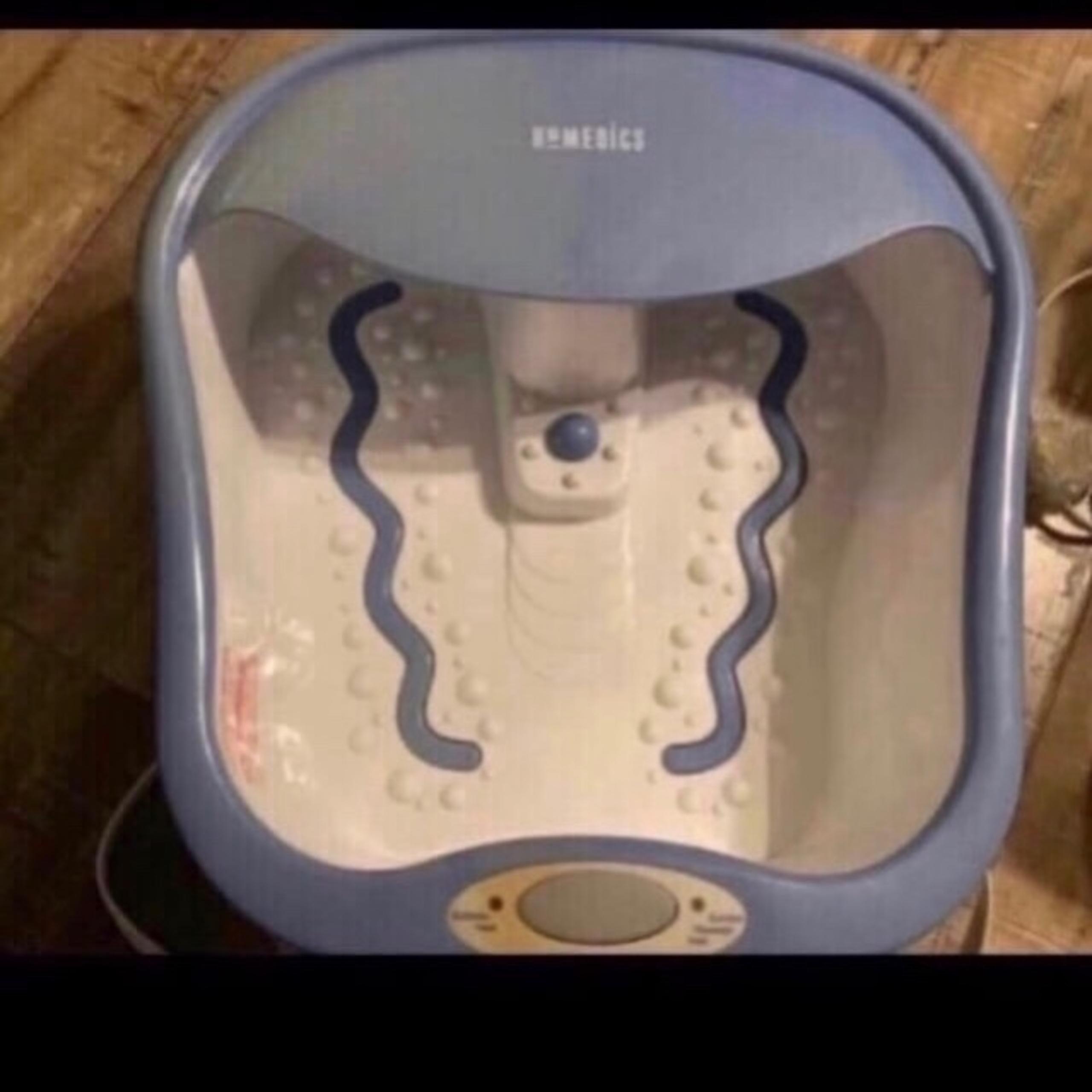 HOMEDICS FOOT BATH SPA BUBBLES MASSAGE HEAT