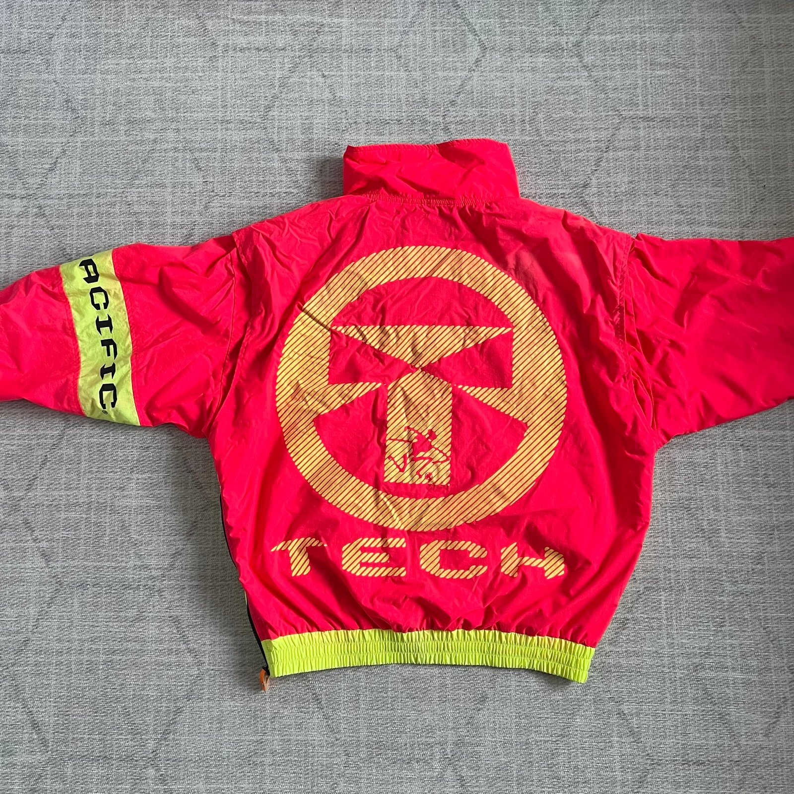 Vintage 1980s Ocean Pacific Tech Neon Pink/Yellow Half Zip Bomber Pullover