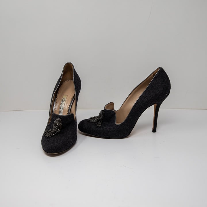Oscar De La Renta Ciciliapla Wool Beaded Embellished Slip On High Heels Shoes