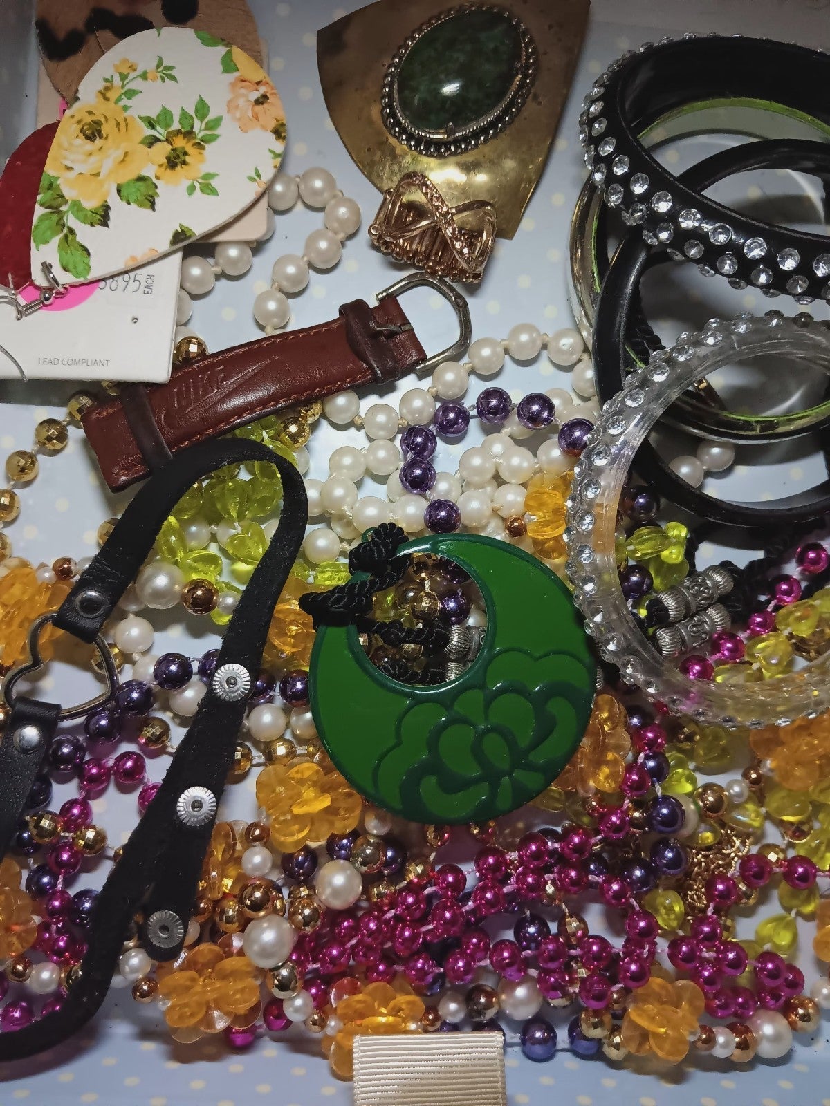 Costume Jewelry Crafting Lot NV6794 Costume Jewelry Crafting Lot NV6794