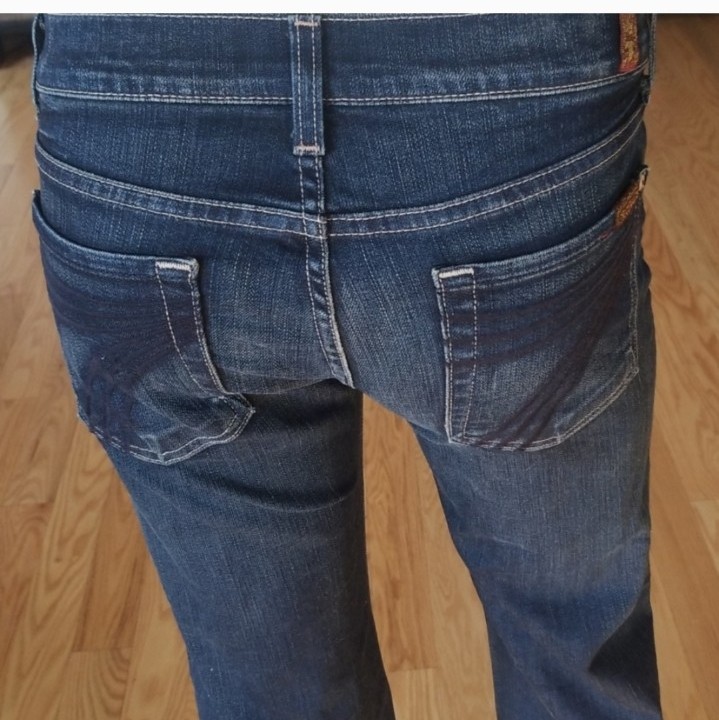 7 for all mankind Dojo Dakota capri jean