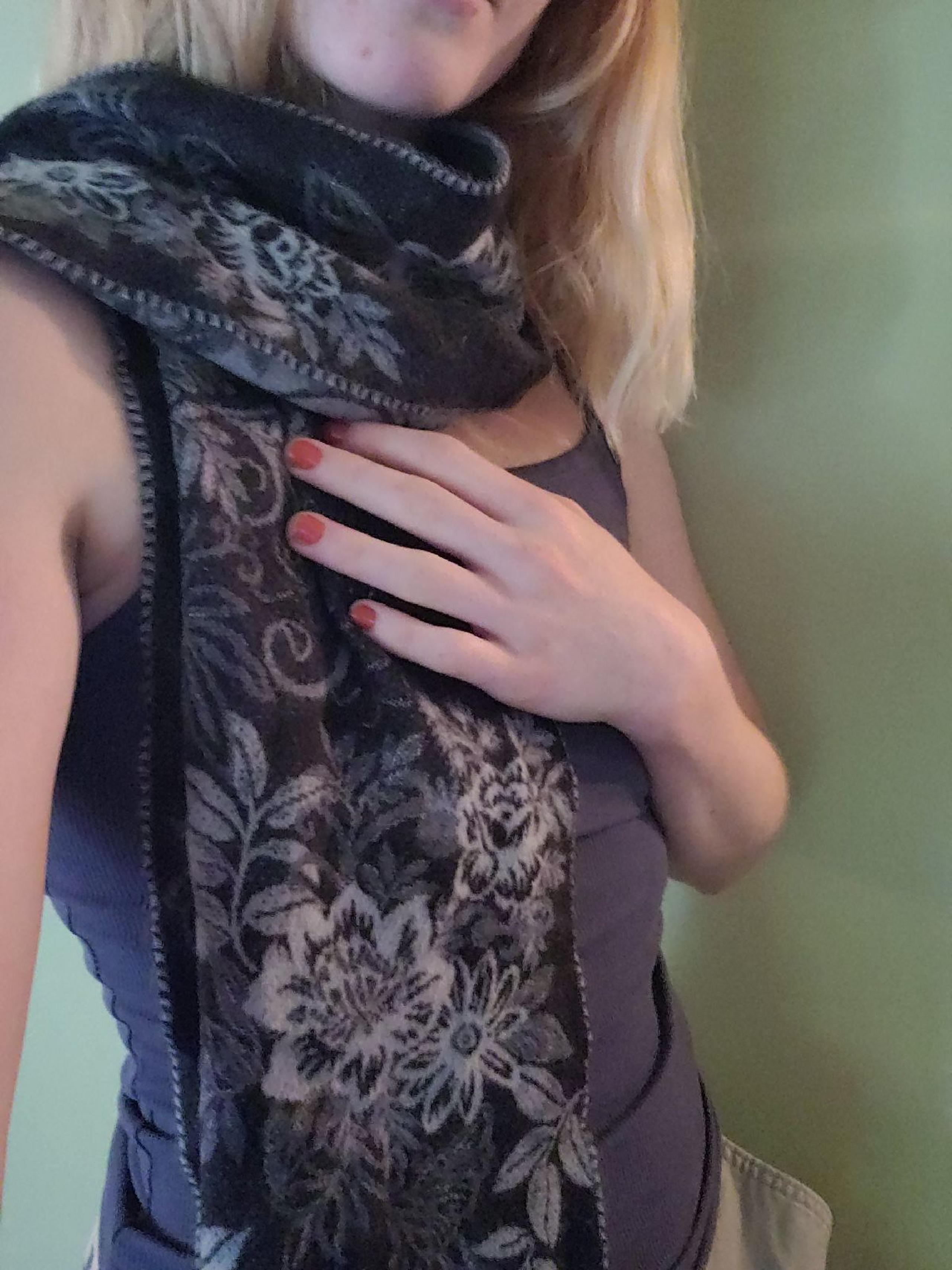 Scarf croft and barrow