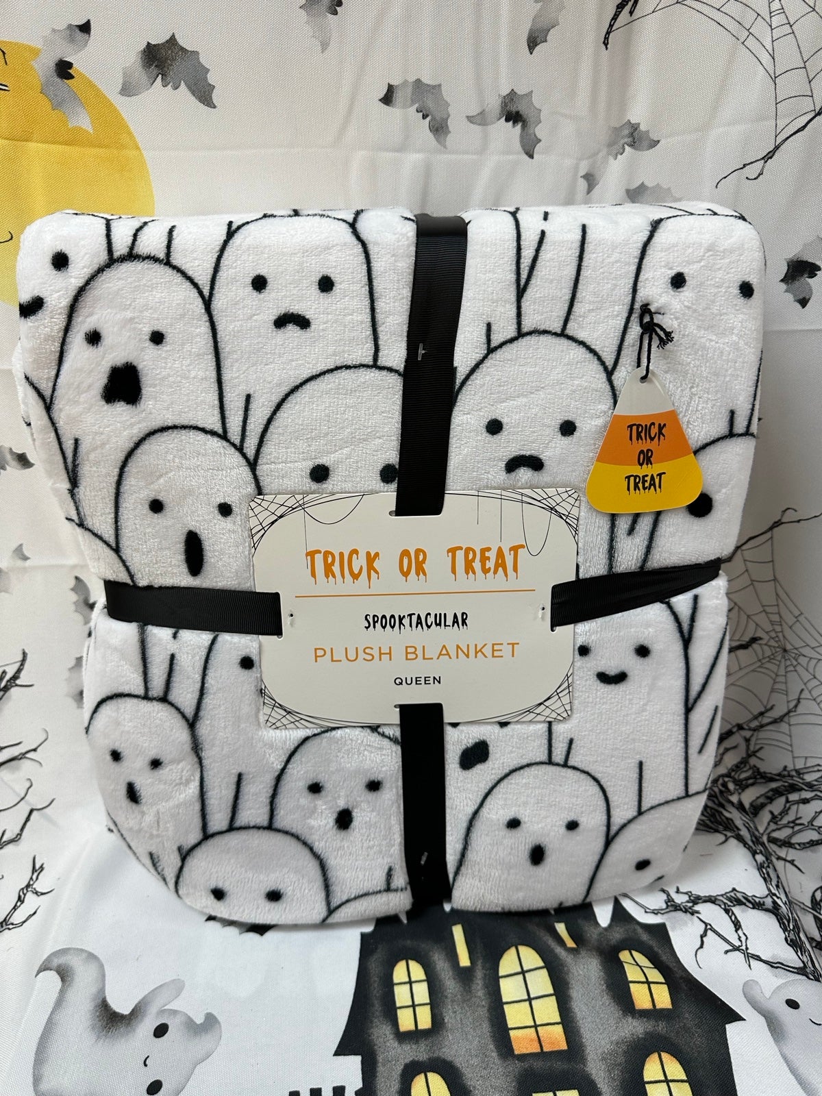 Halloween Ghost Queen Size Plush Blanket