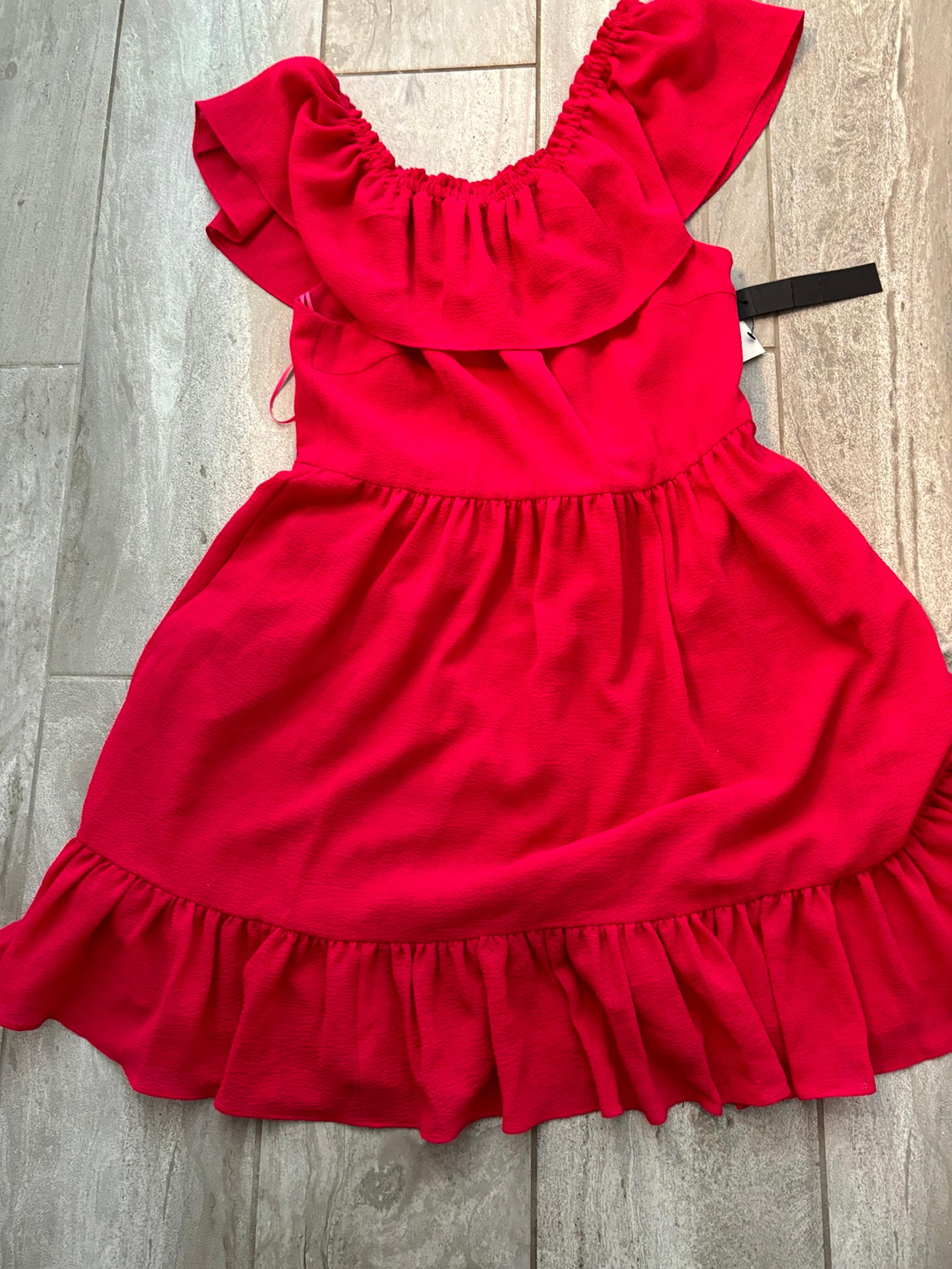 Fully lined women’s size 12 Cynthia Steffeogf the shoulder hot pink dress NWT