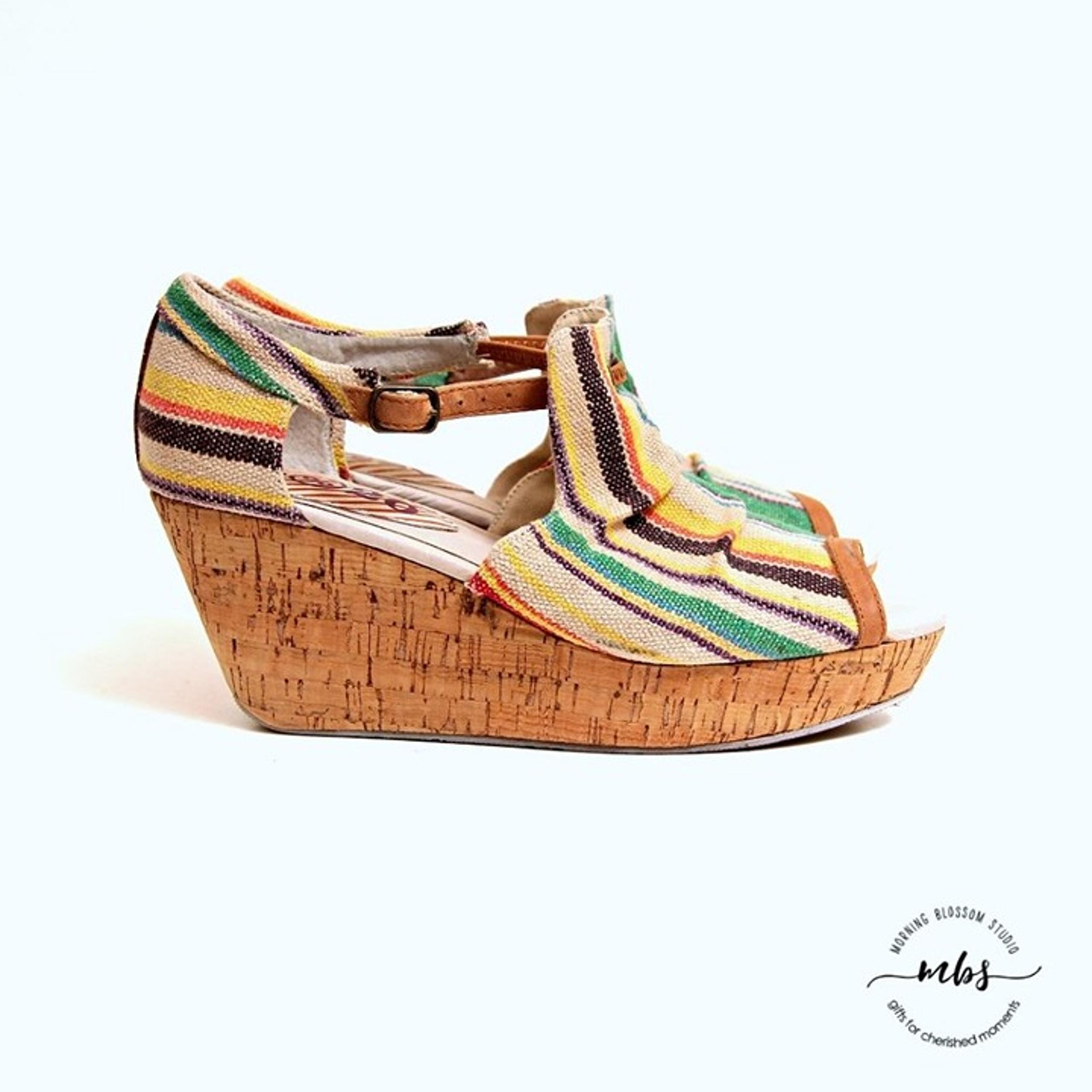 80%20 Muticolor Striped Wedge Sandals