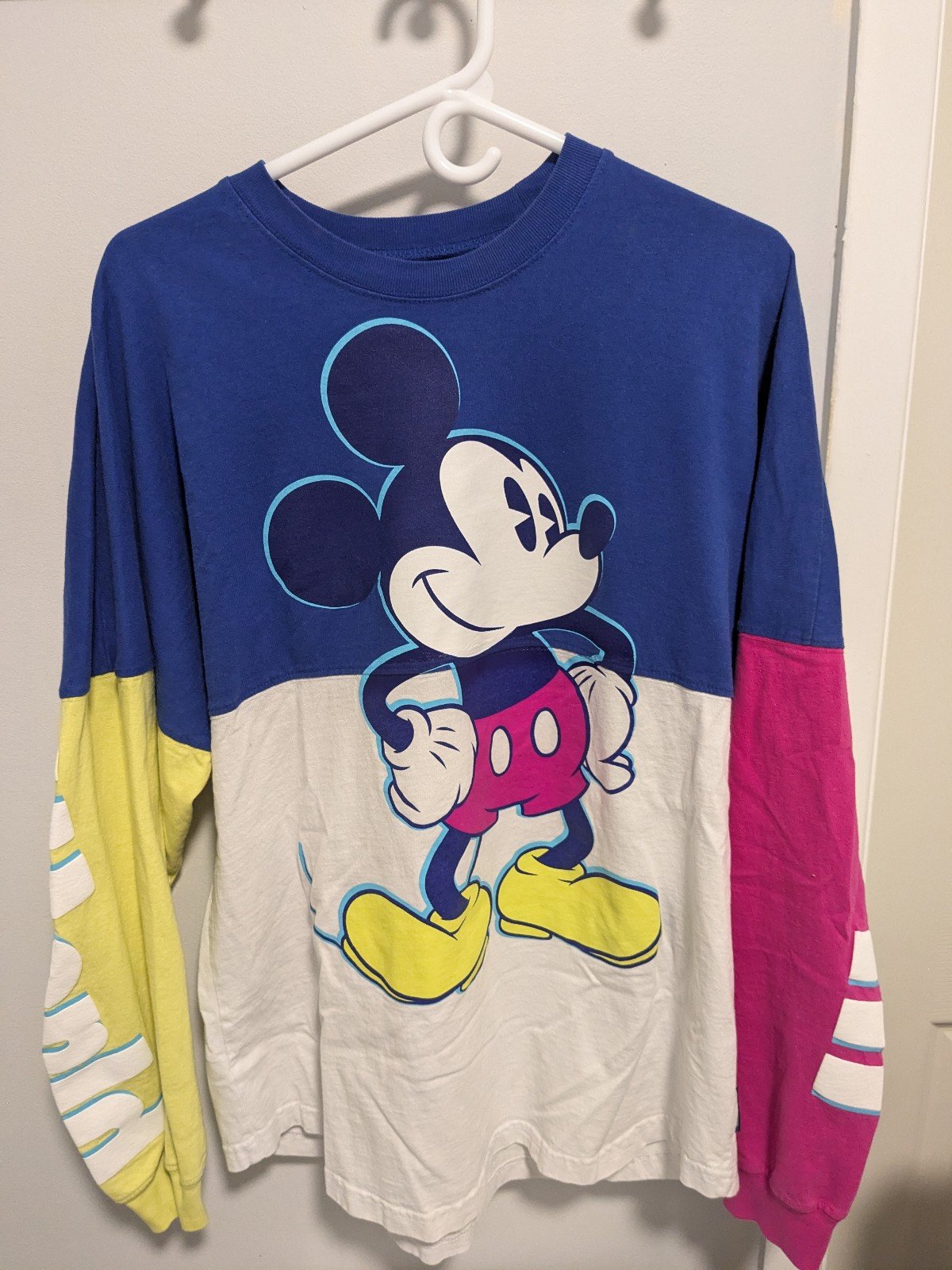 Walt Disney World Mickey Mouse Retro Color Spirit Jersey Unisex Adult Size L