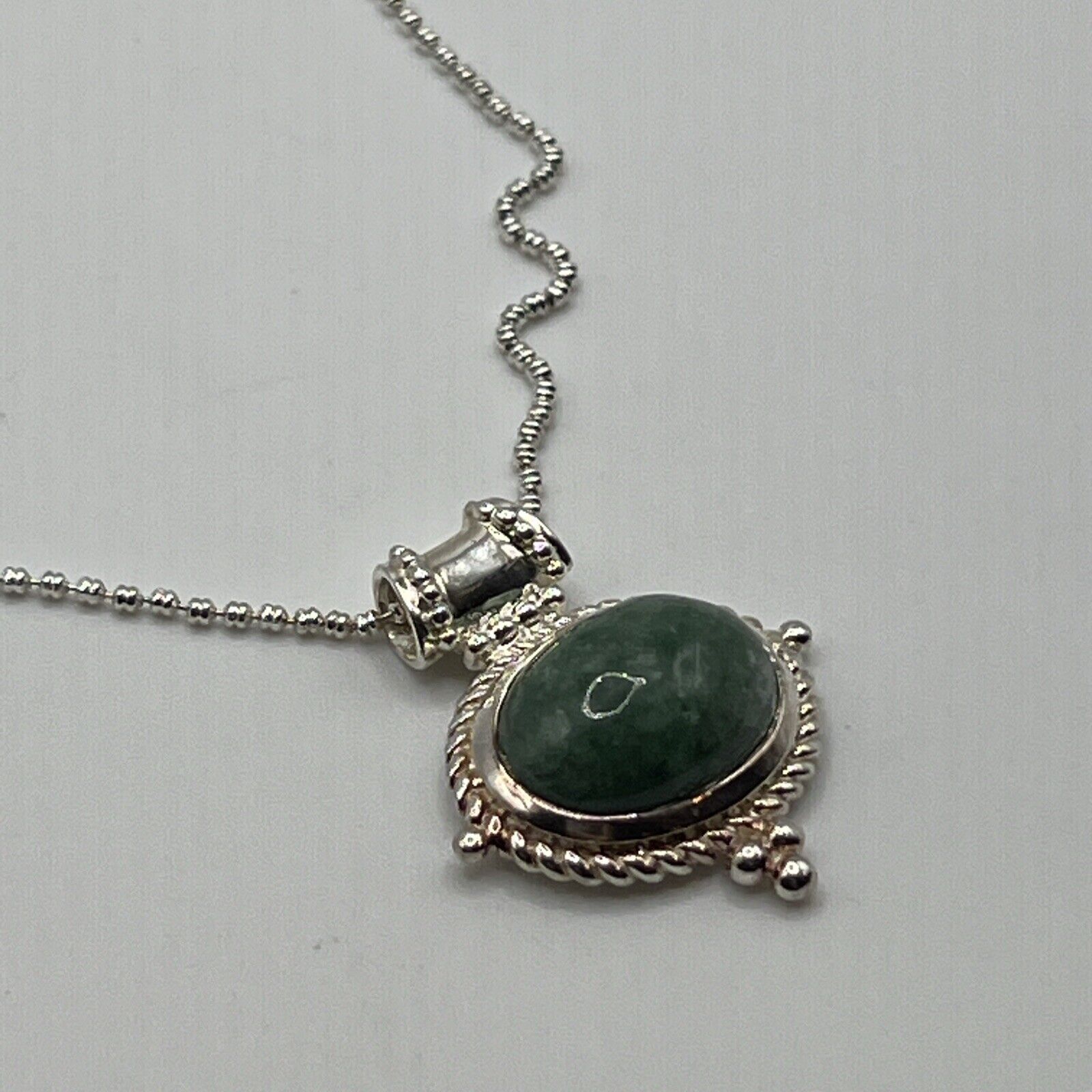 Sterling Silver 925 Green Larimer Pendant Necklace
