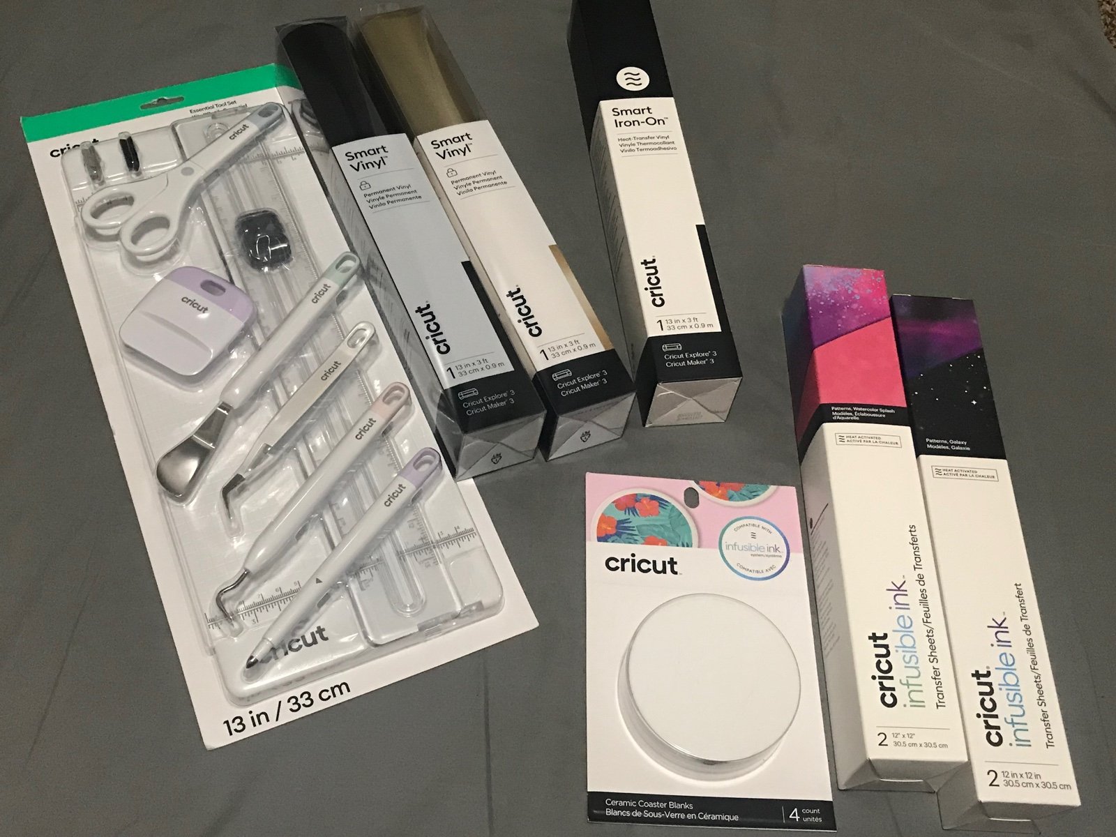 Cricut Maker 3 smart vinyl , heat transfer, & infusible ink transfers
