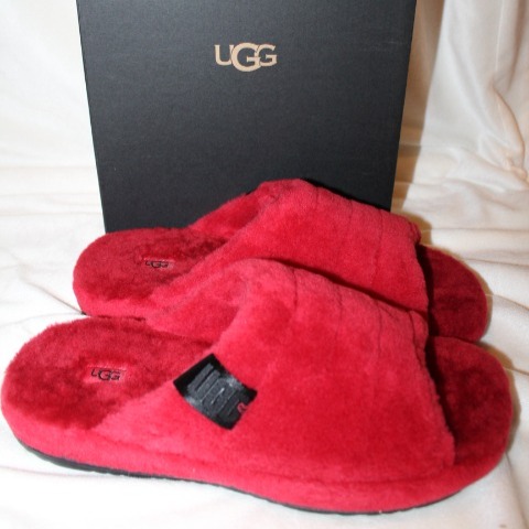 NIB UGG MEN'S SHEARLING SLIP ON SLIPPERS RED 12