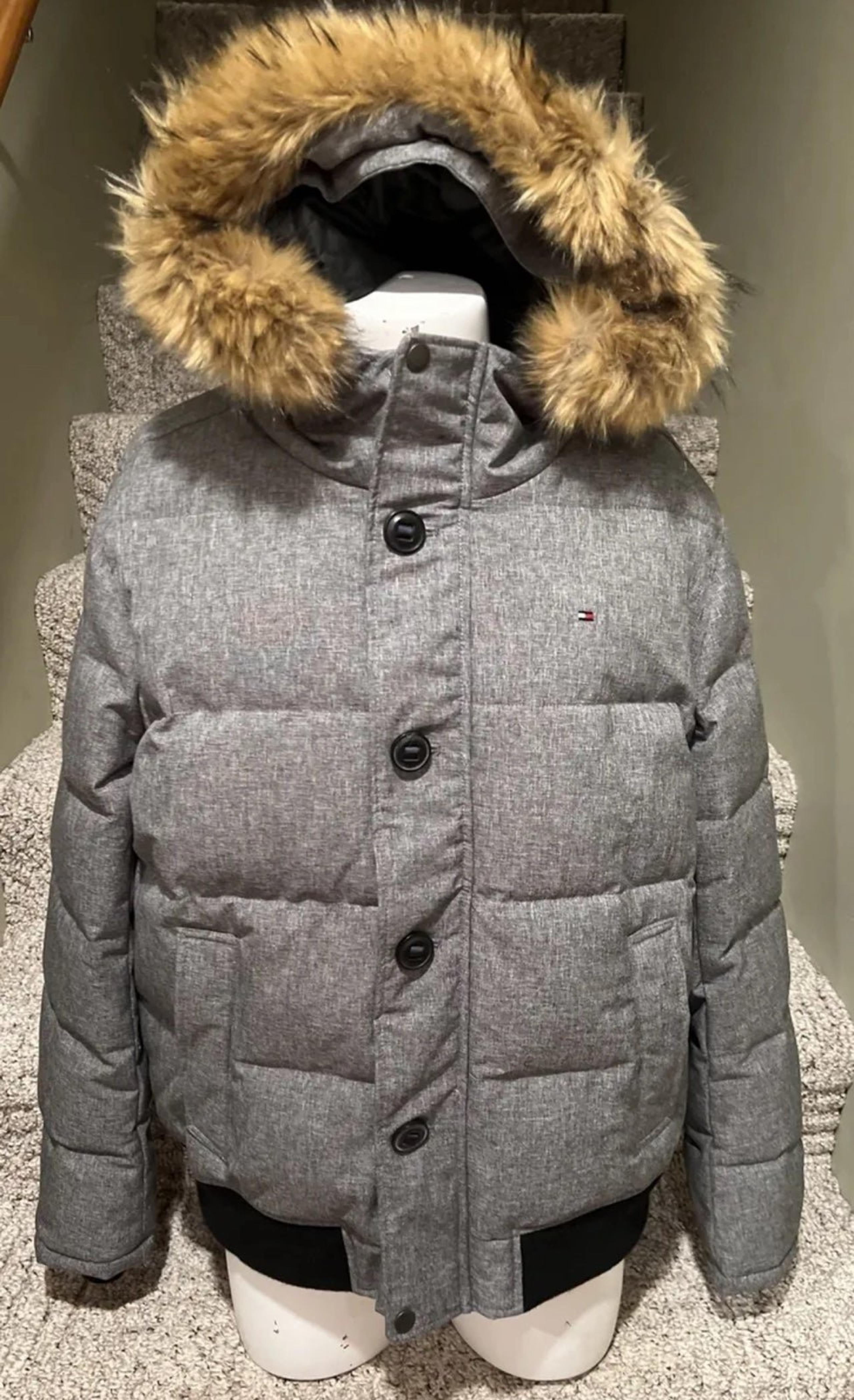 Tommy Hilfiger Puffer Jacket w/Faux Fur Hood - Gray - Size Large