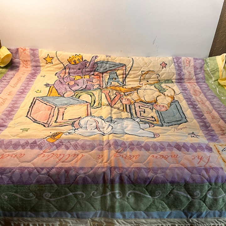 The Moon Sang A Lullaby Baby Quilt Comforter Bed Crib Yellow Handmade 47 x35