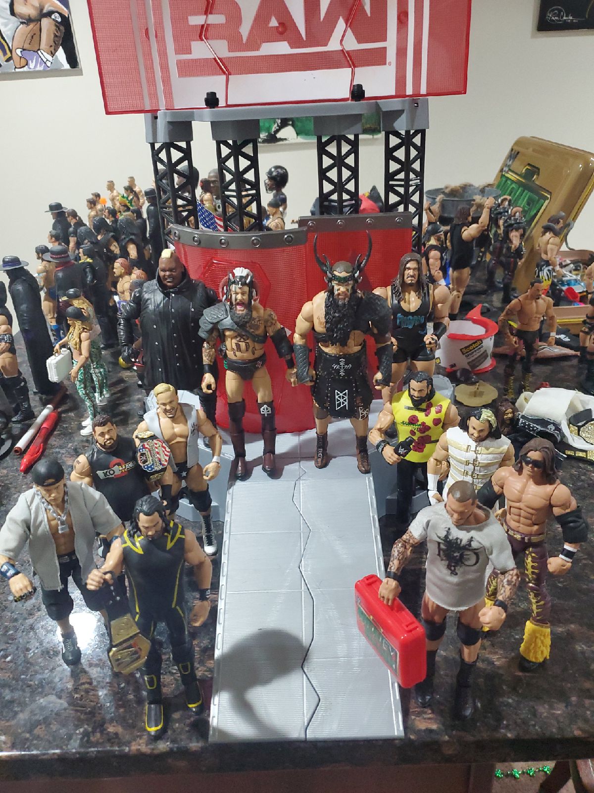 WWE ELITE LOT OF 12 MINT+COMPLETE FIGURE