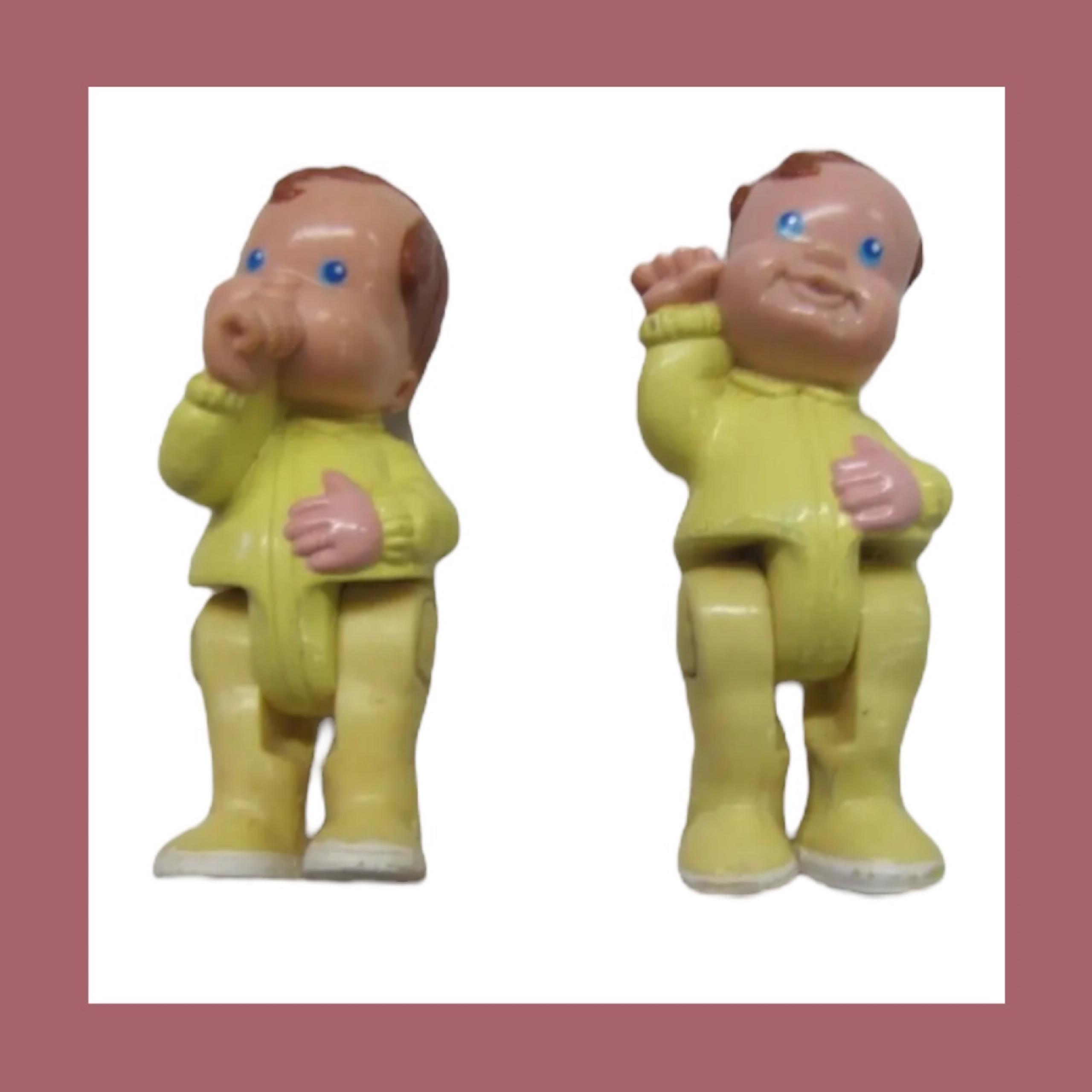 FISHER PRICE Loving Family Dream Dollhouse BABY BOY TWINS Dolls 1993 LOT Yellow