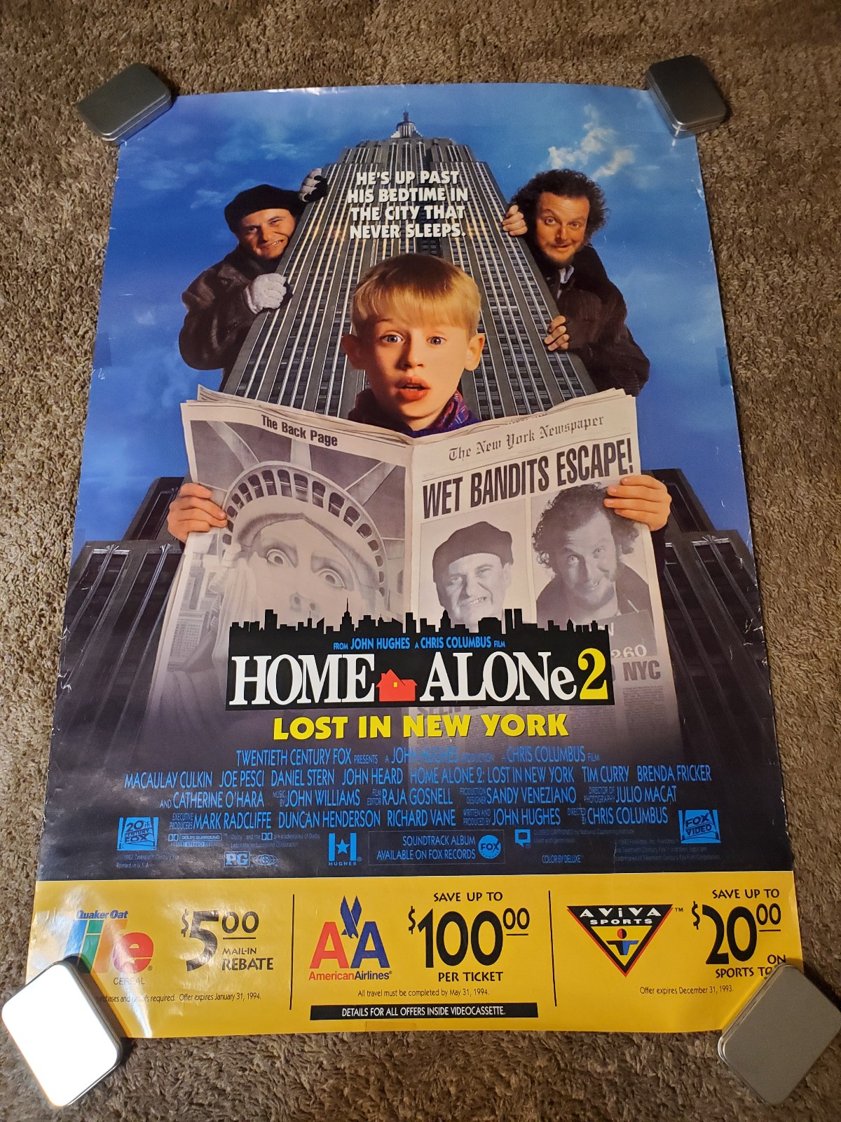 HOME ALONE 2: LOST IN NEW YORK (1992) ORIGINAL MOVIE POSTER - ROLLED.
