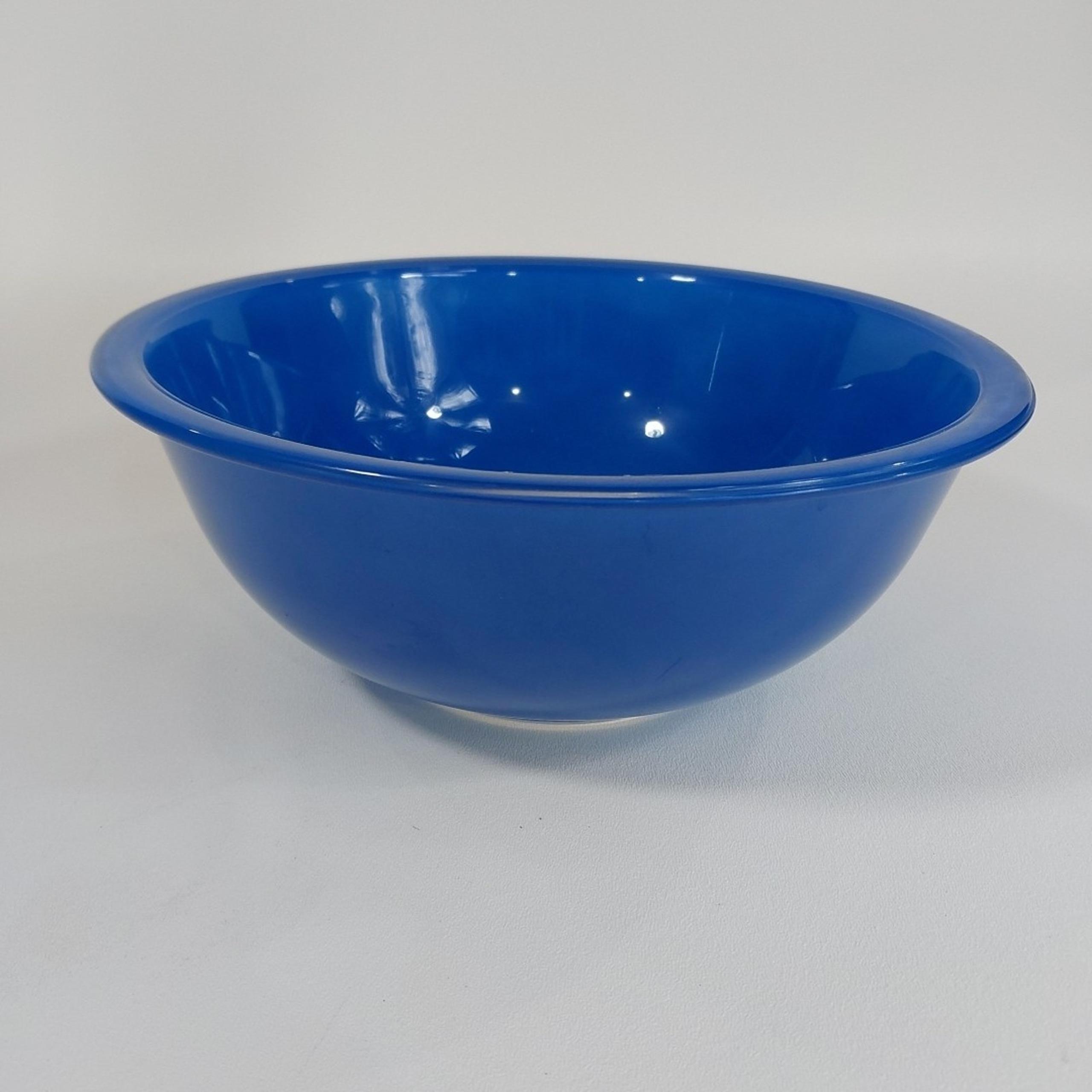 Vintage Pyrex Mixing Bowl 2.5 L #325 Cobalt Blue Clear Bottom U.S.A.