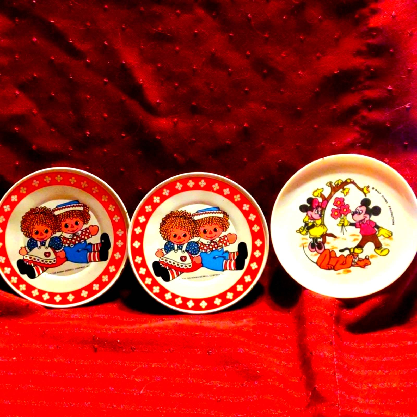 1972 raggedy Ann and Andy plates and one Mickey~Minnie Mouse and Pluto plate