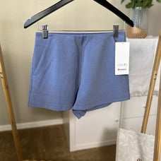 NWT88 Lululemon Ribbed Softstreme HR Short 2 - Oasis Blue - Size 6
