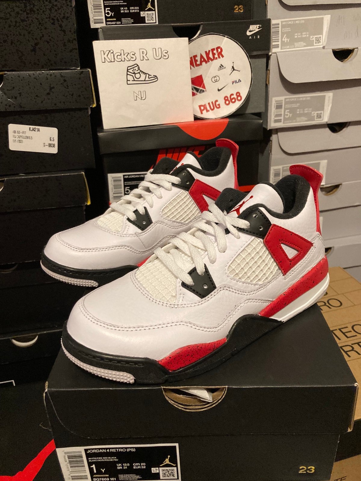 Jordan 4 red cement kids size 1y