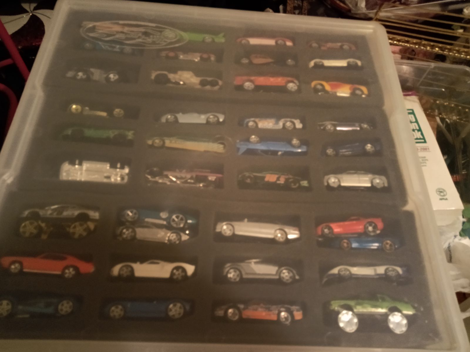 Hot Case Full Of Vintage Hot Wheels X108