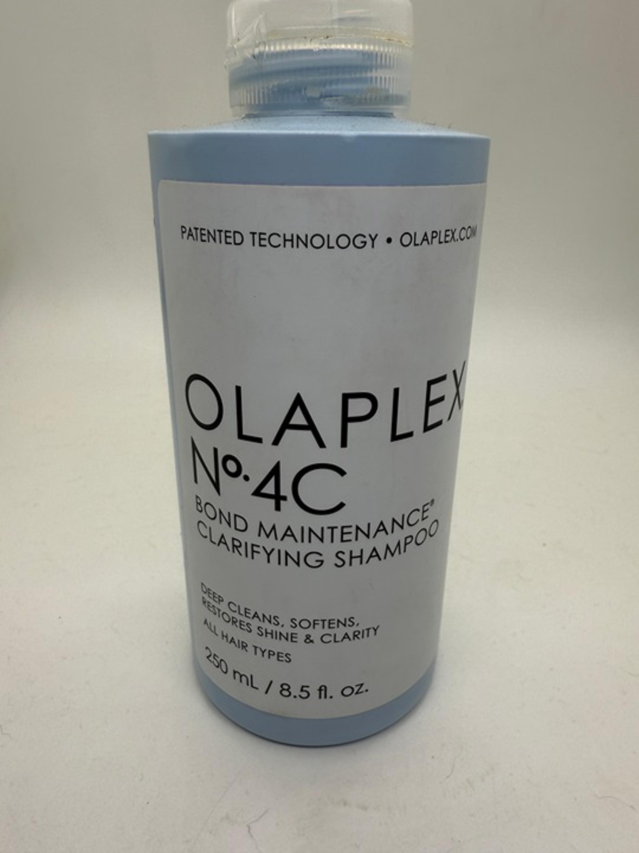 Olaplex No. 4C Bond Maintenance Clarifying Shampoo