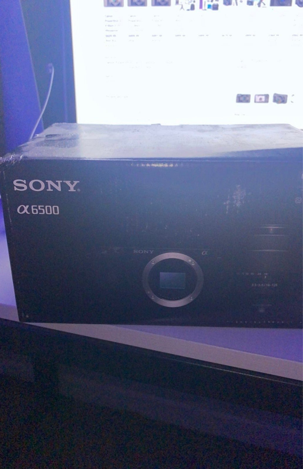Sony Alpha a6500 Mirrorless Camera with E 18-135mm f/3.5-5.6 OSS Lens