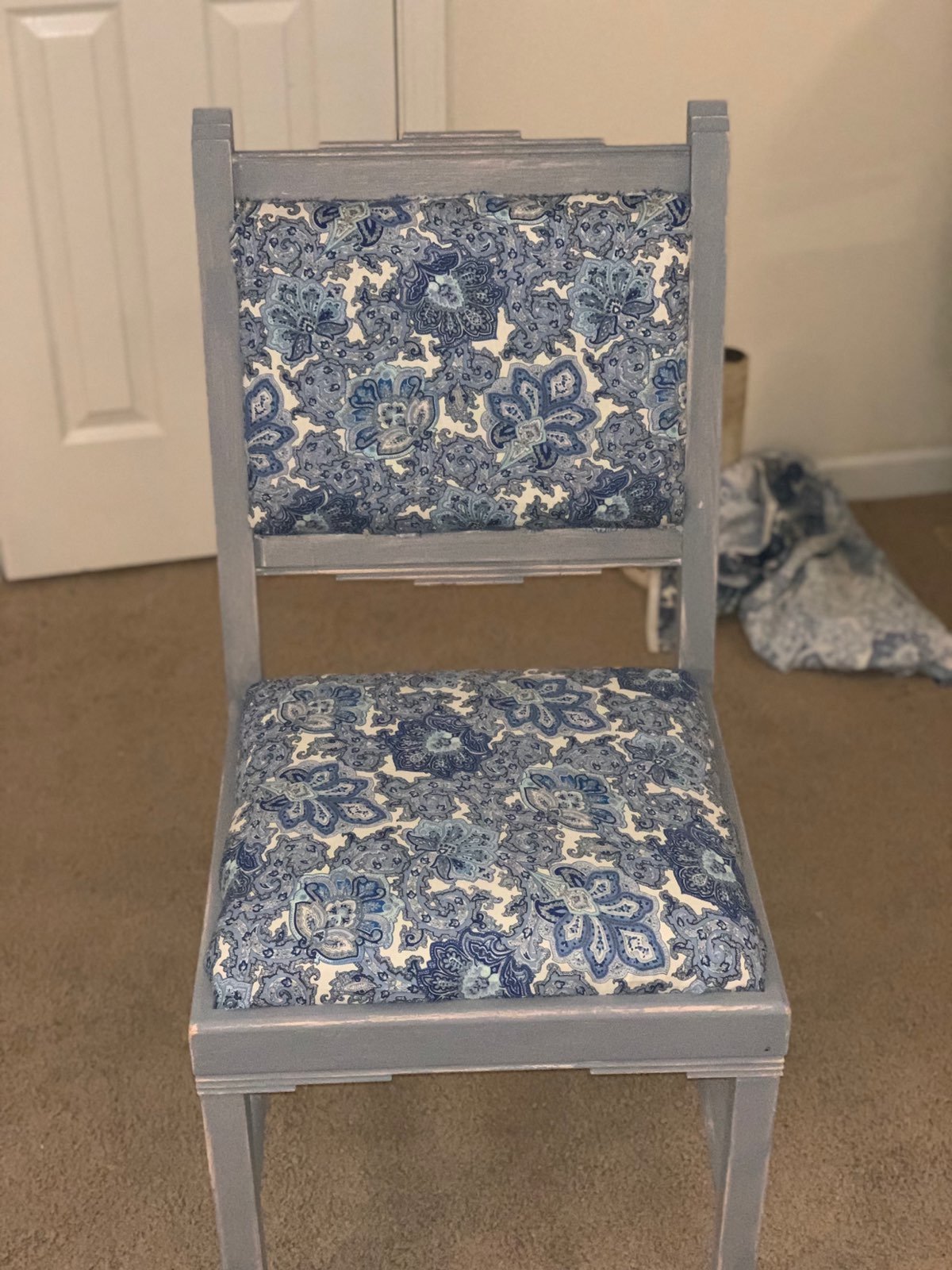 vanity chair