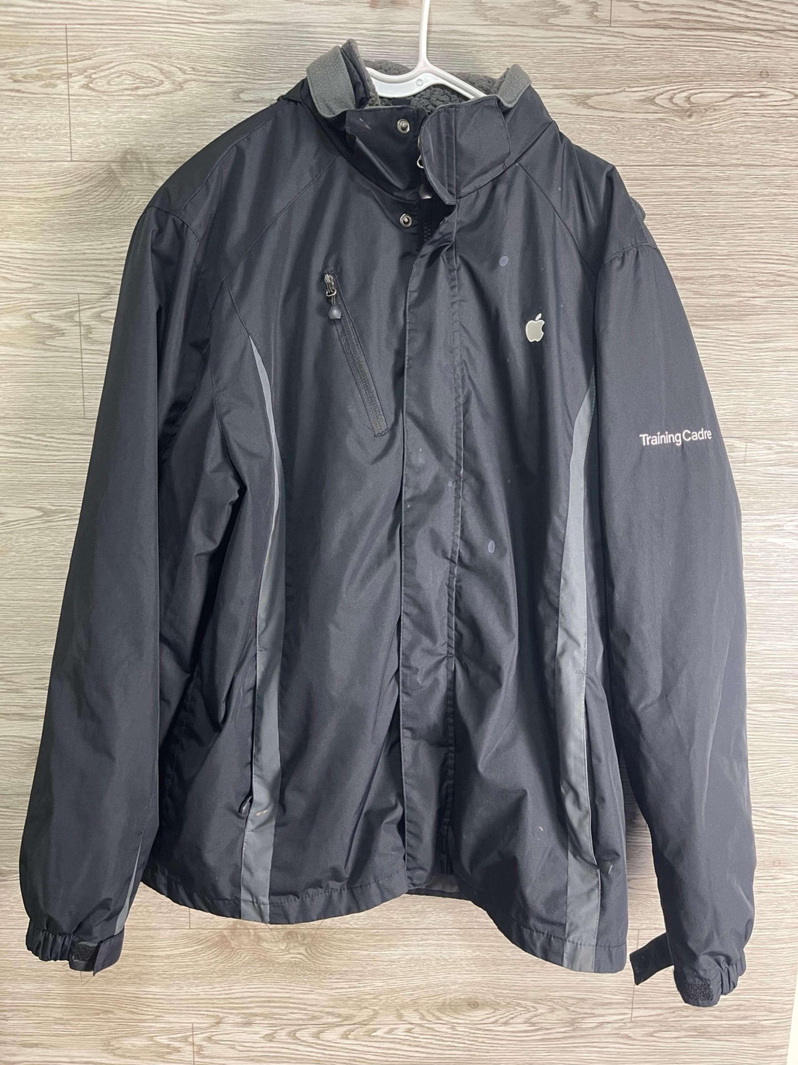 Apple TrainingPort Authority Men’s Color Block 2-1 Jacket Black/Gray Size Large
