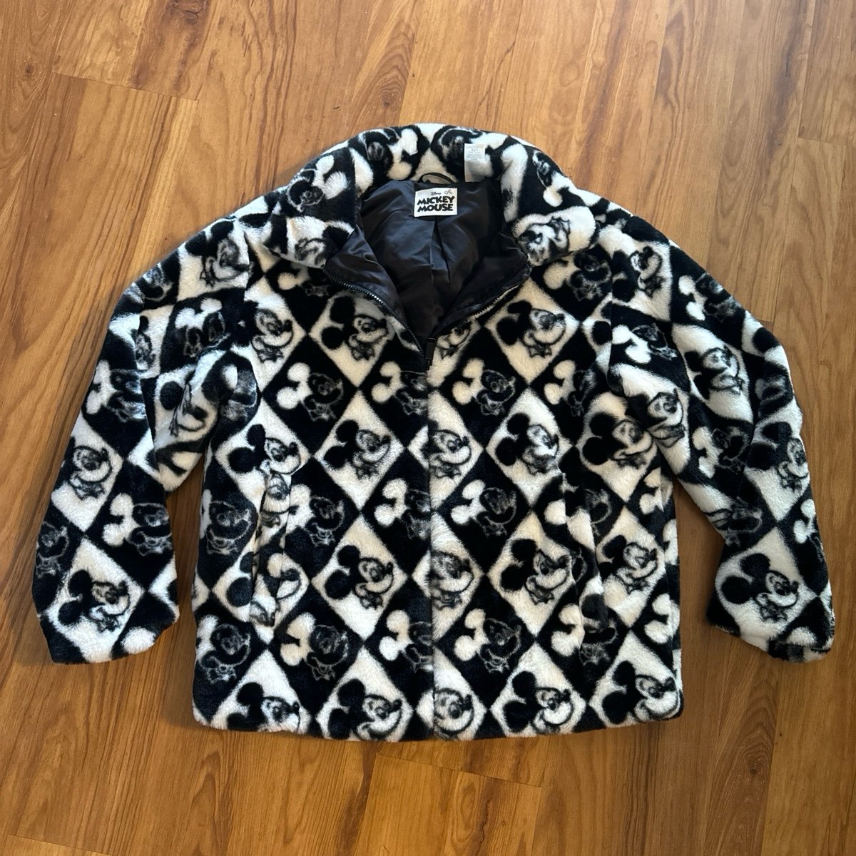 Disneyparks Mickey faux fur coat SMALL