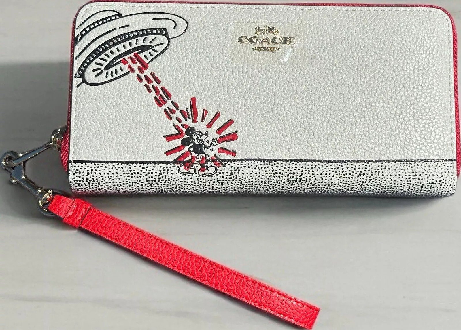 Coach Mickey Mouse X Keith Haring Long Zip Around Accordian Wallet NWOT