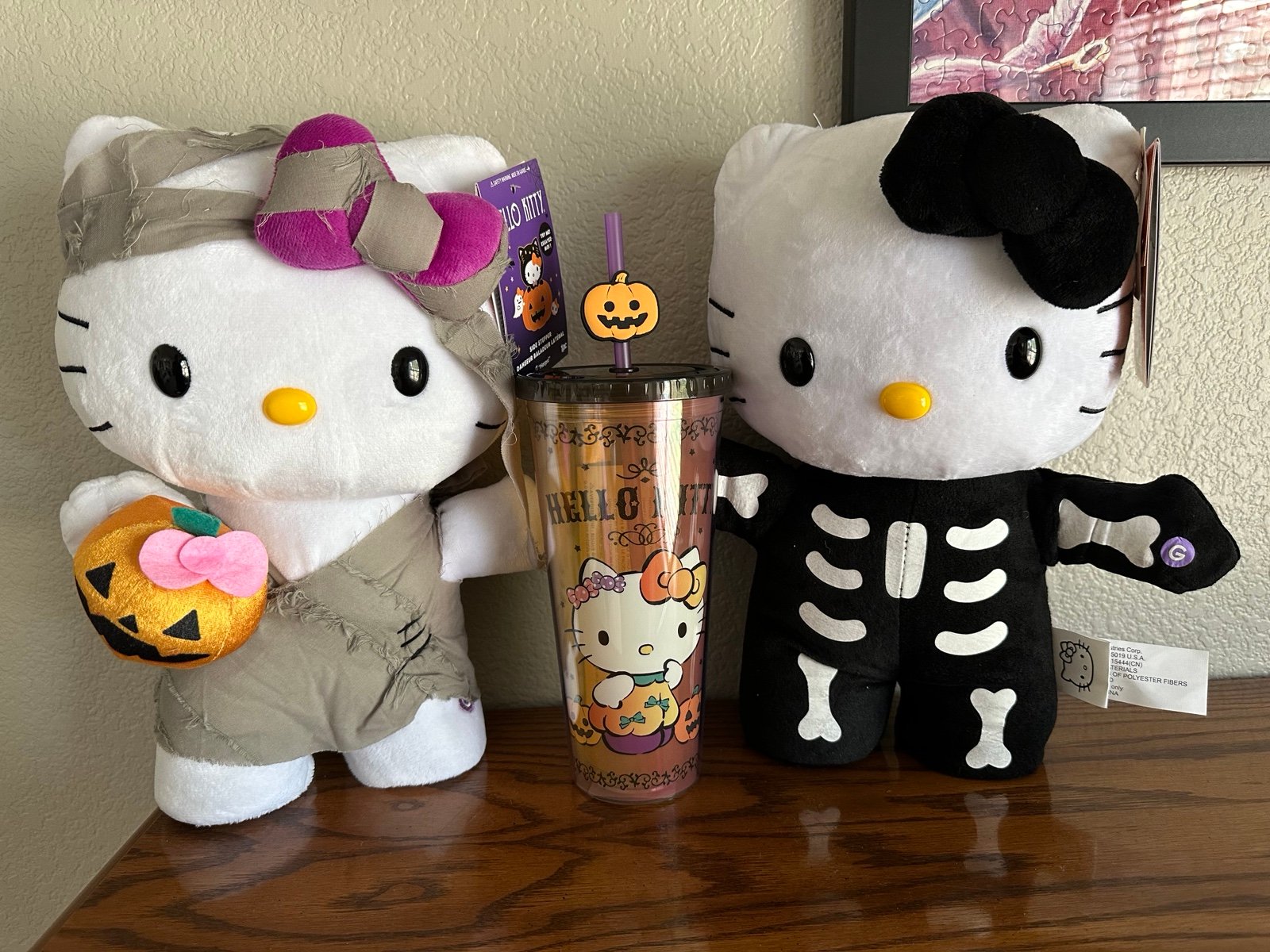 Hello Kitty Halloween bundle 2 side steppers and 1 plastic tumbler!