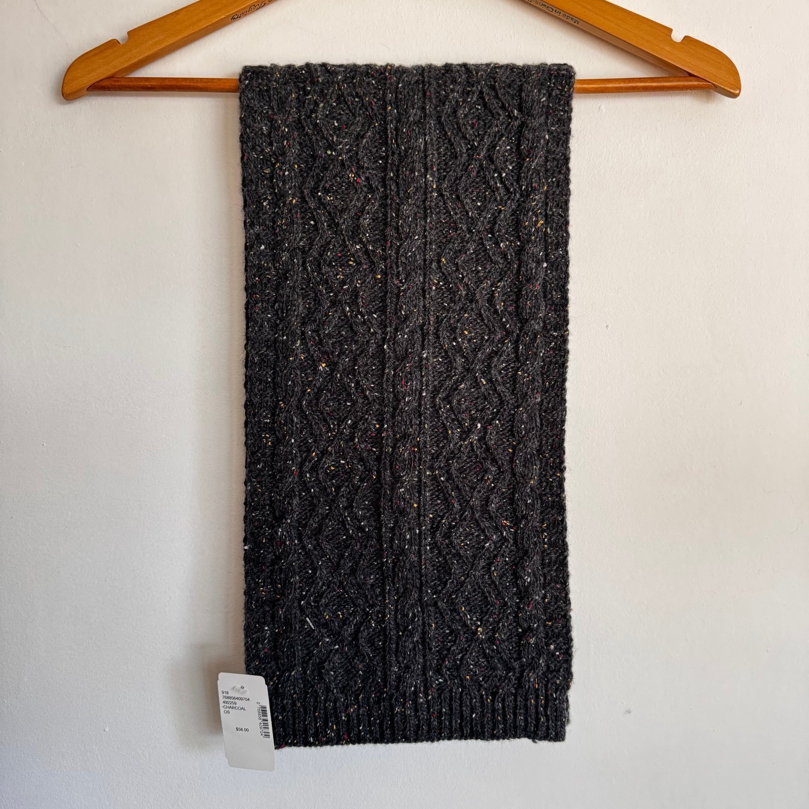 V Fraas Wool Blend Cable Knit Winter Scarf Grey NWT Preppy Academia 72” X 8”