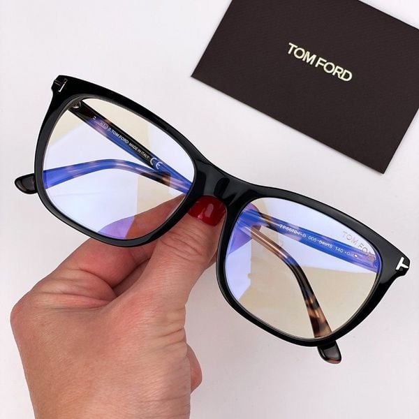 TOM FORD FT5672-B 005 BRAND NEW Eyeglasses Black Nude Havana Square Women